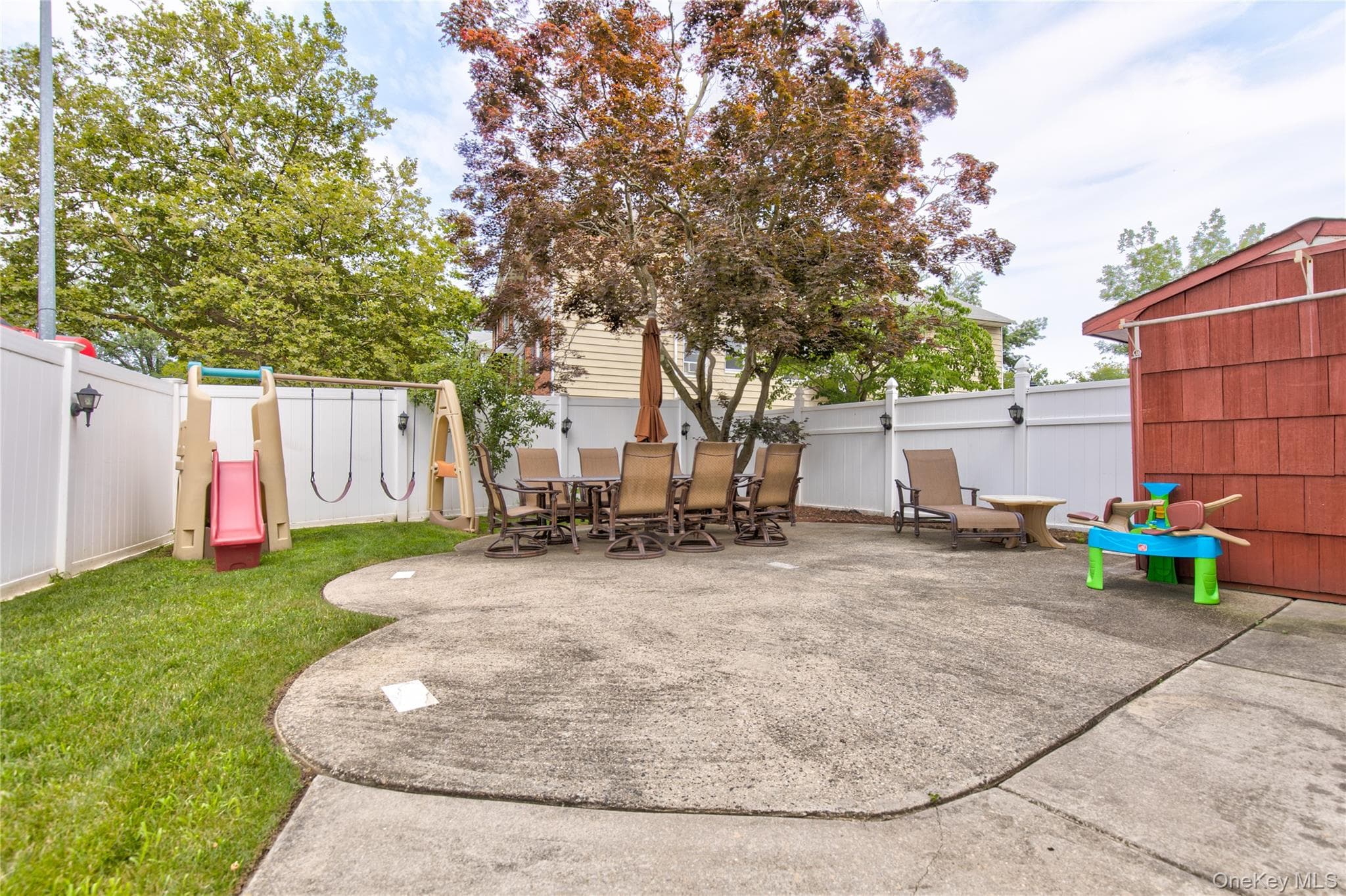 5703 Cloverdale Boulevard thumbnail 16