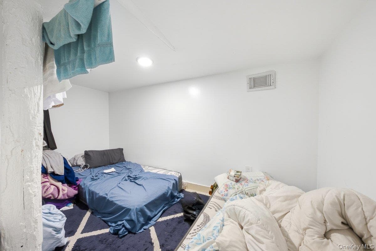 3159 Villa Avenue thumbnail 9