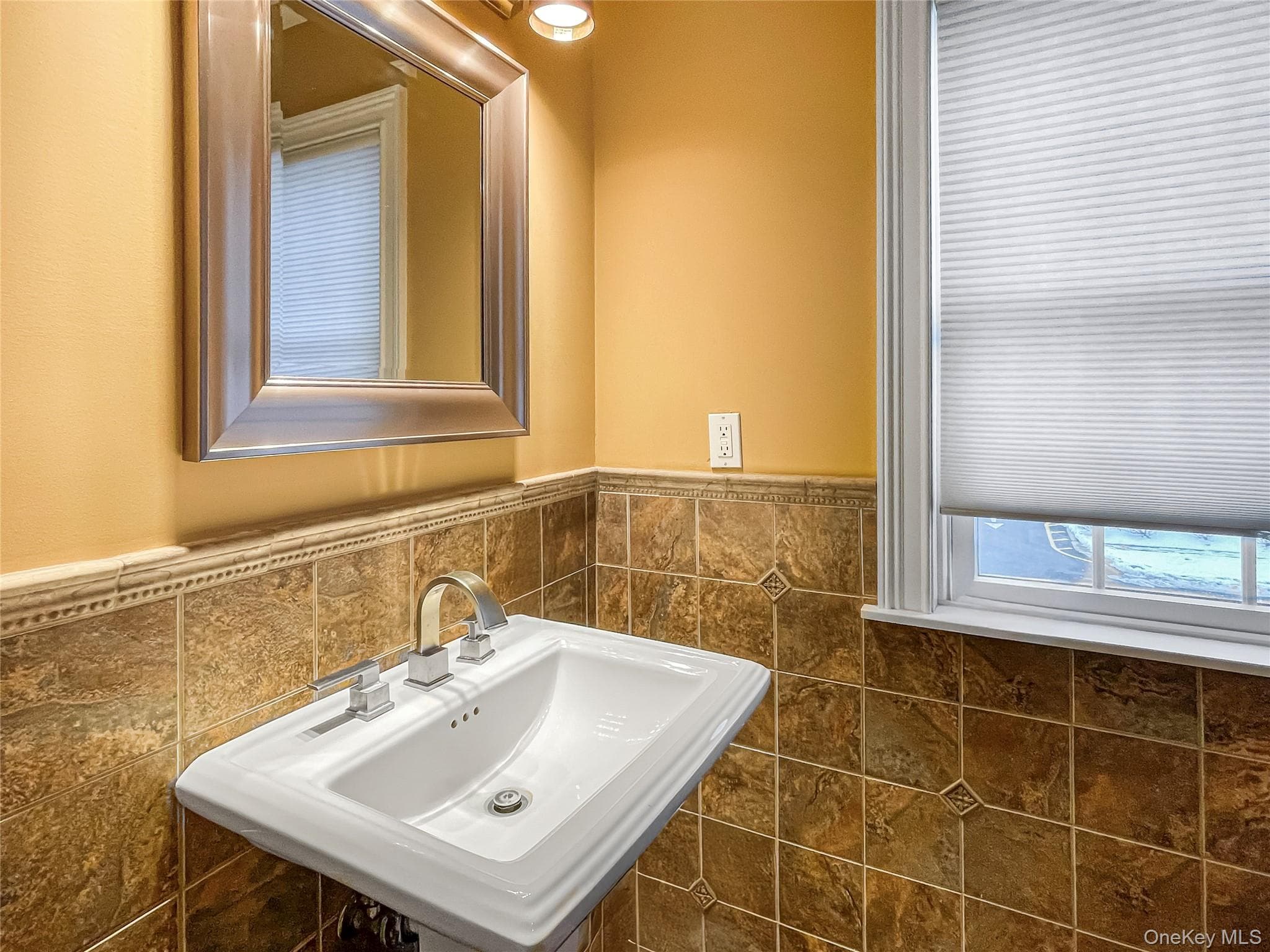 146 Maple Avenue thumbnail 19
