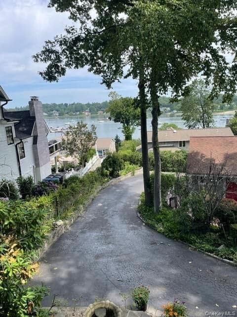 5 Harborview Lane thumbnail 5