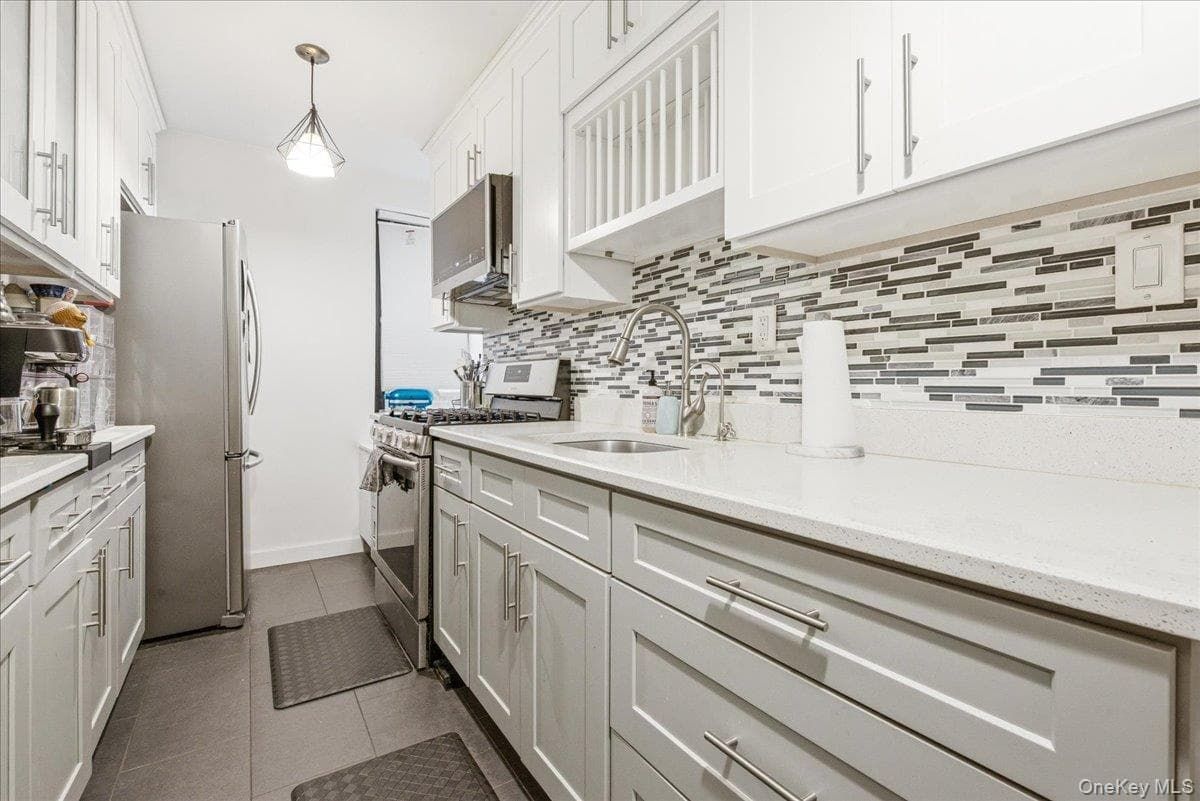 100-11 67th Road Unit: 103 thumbnail 14