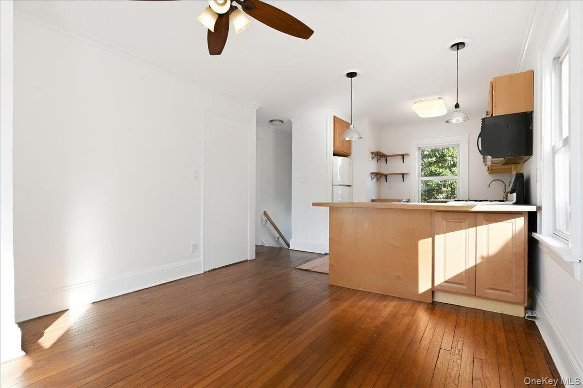 22237 Edmore Avenue thumbnail 14
