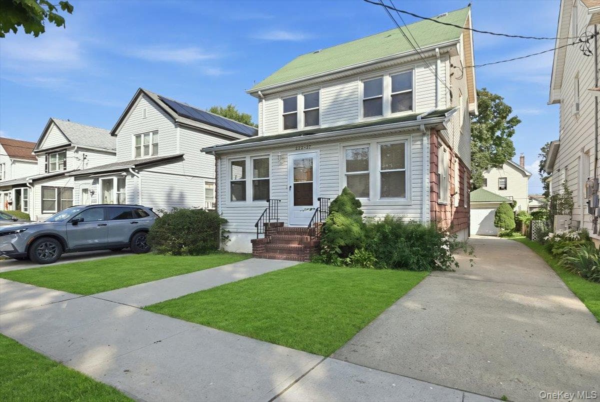 22237 Edmore Avenue thumbnail 3