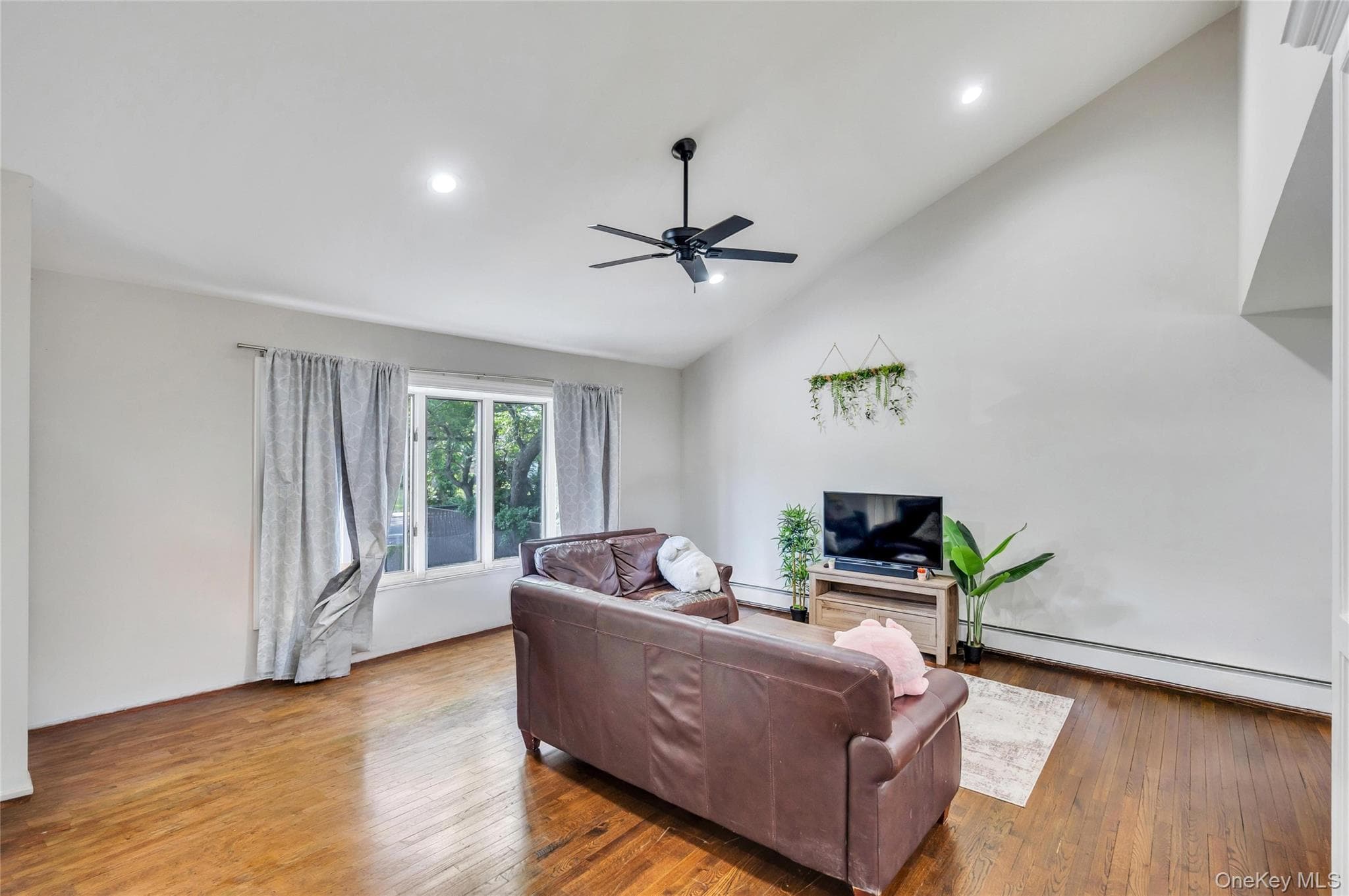 87 Holbrook Road thumbnail 8