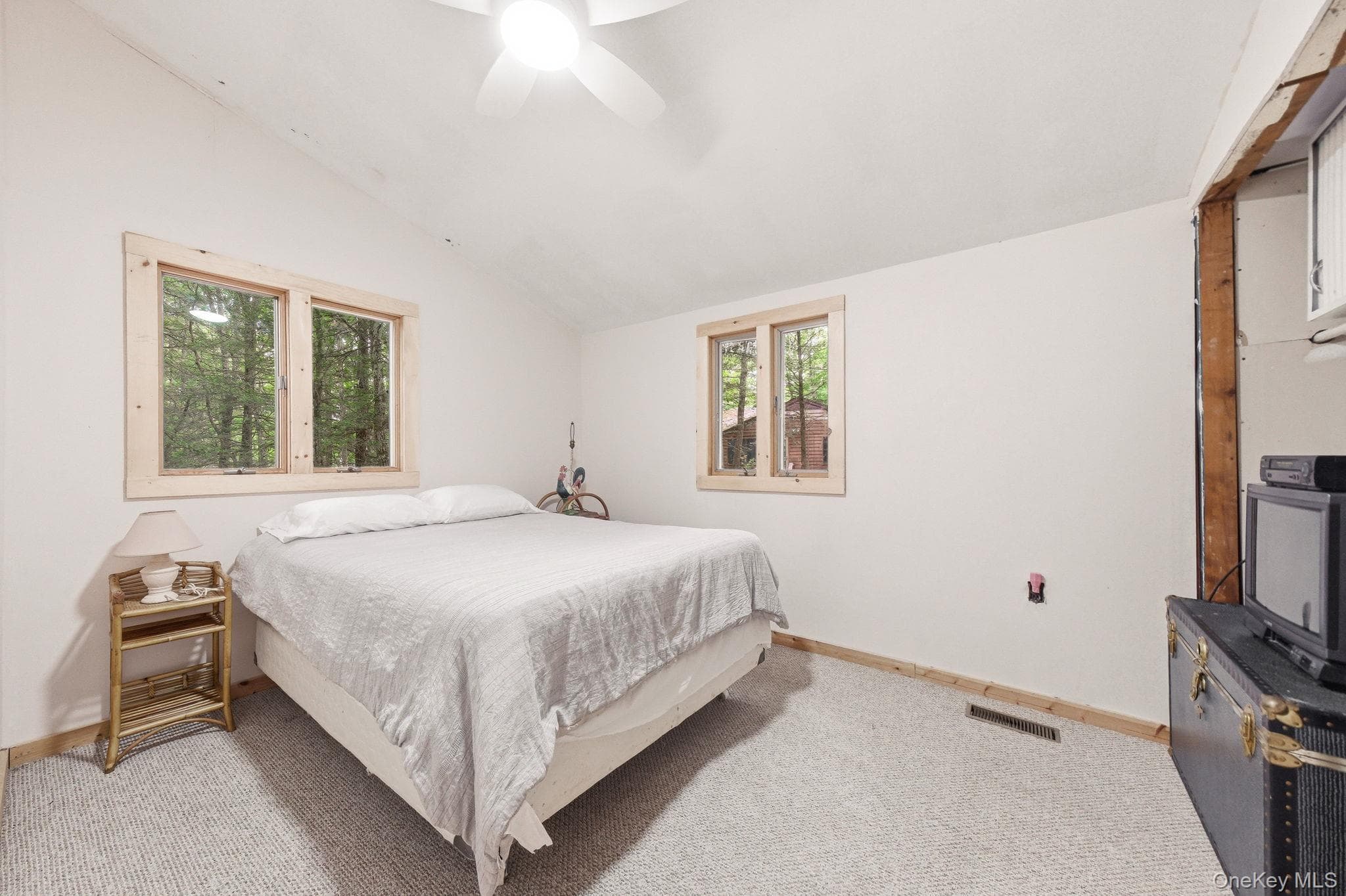 315 S Shore Drive thumbnail 15
