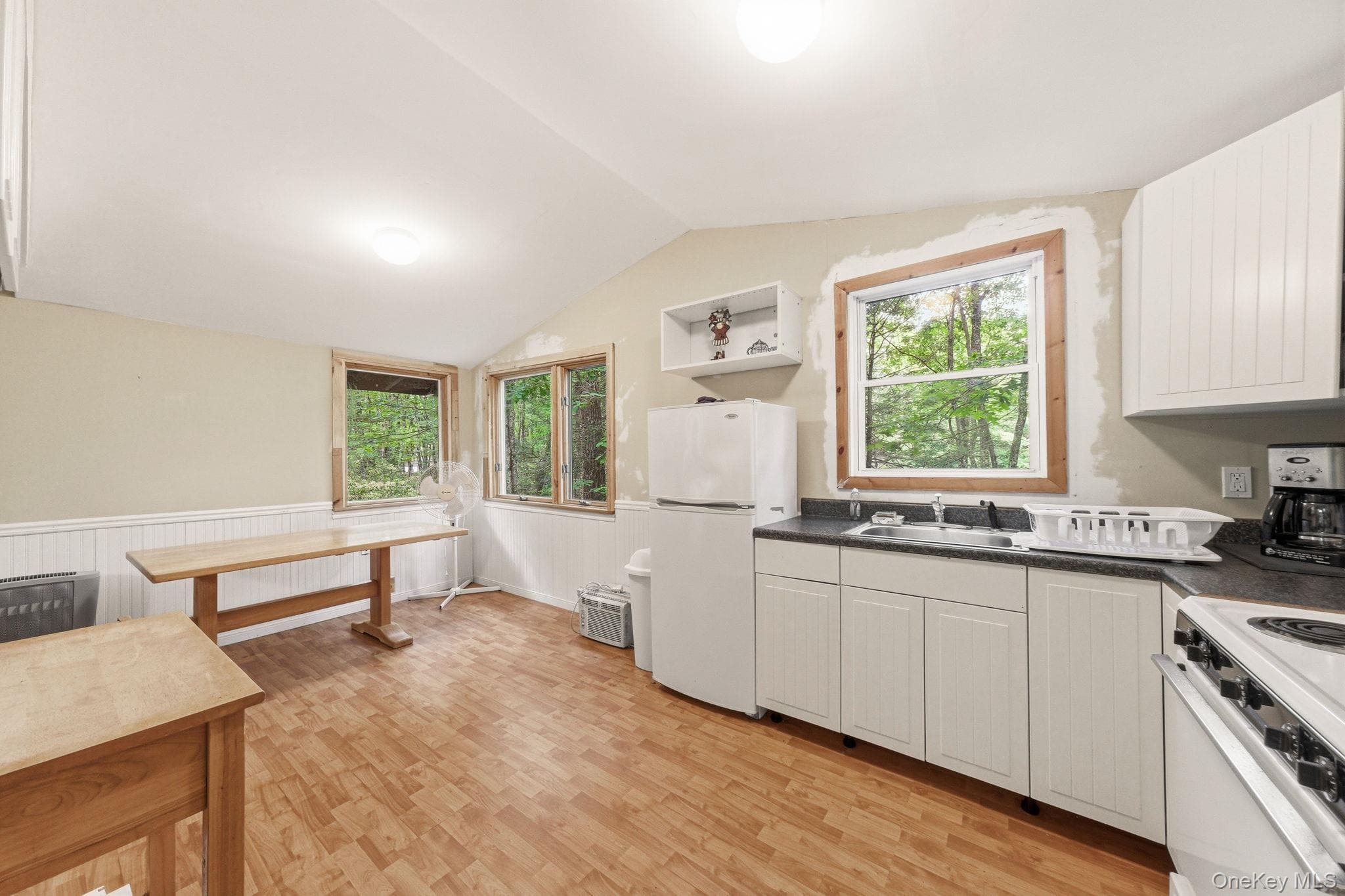 315 S Shore Drive thumbnail 7