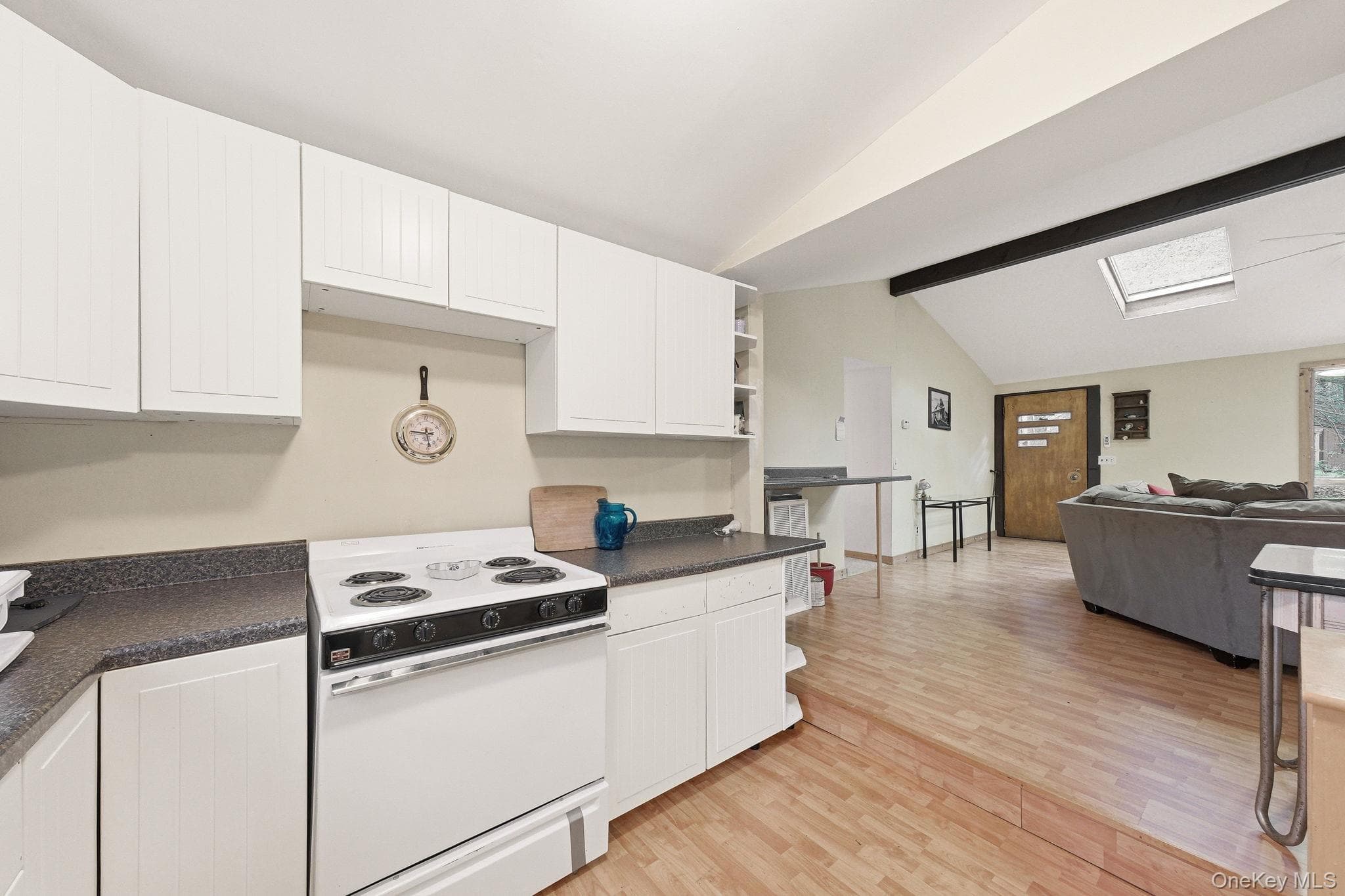 315 S Shore Drive thumbnail 9