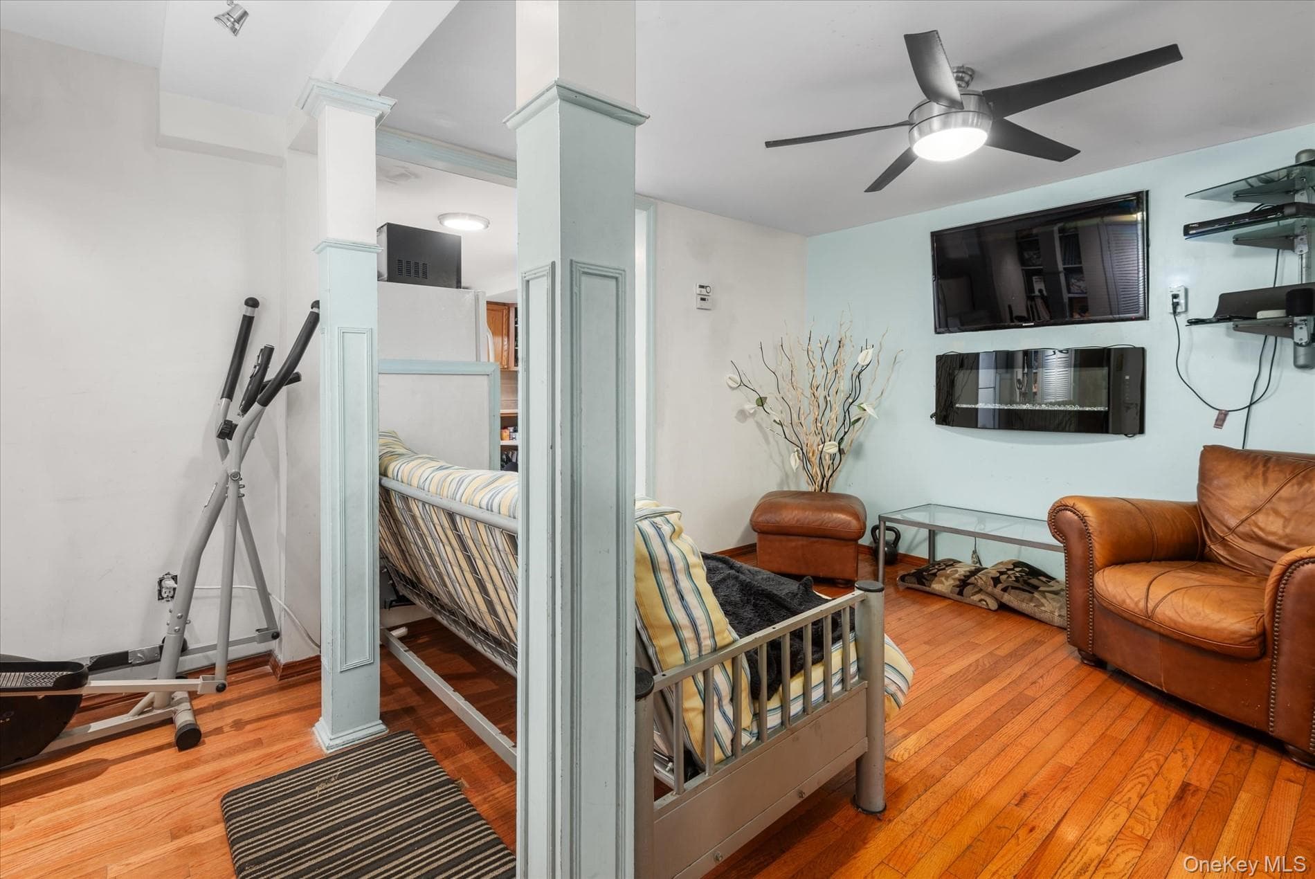 1241 Putnam Avenue thumbnail 8