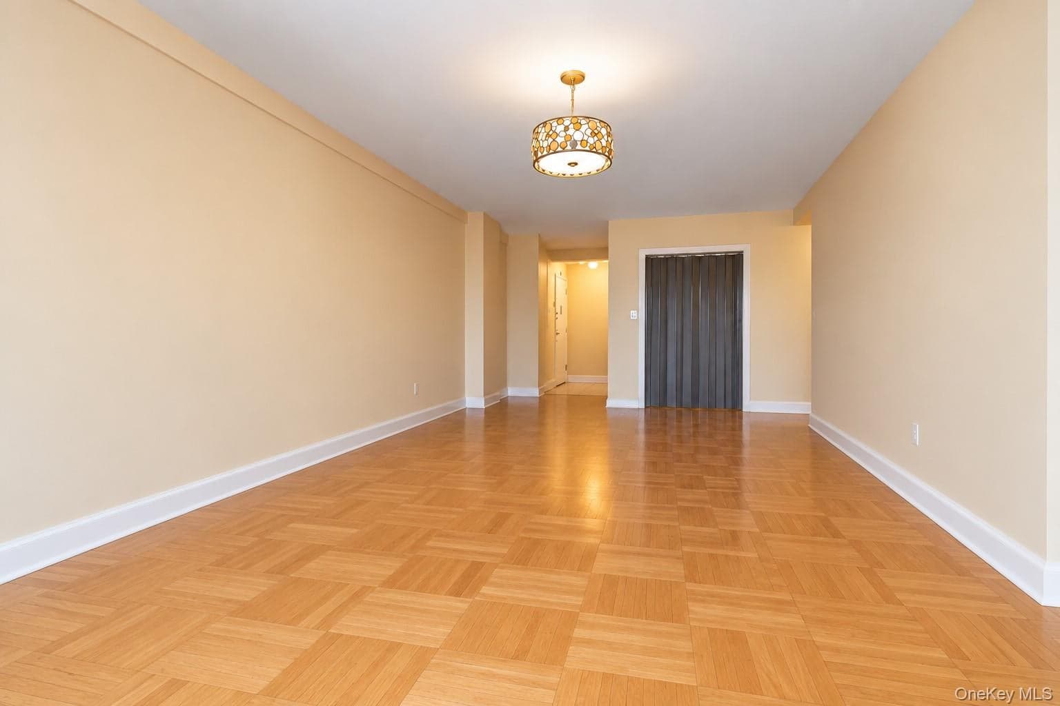 3901 Independence Avenue Unit: 4F thumbnail 5
