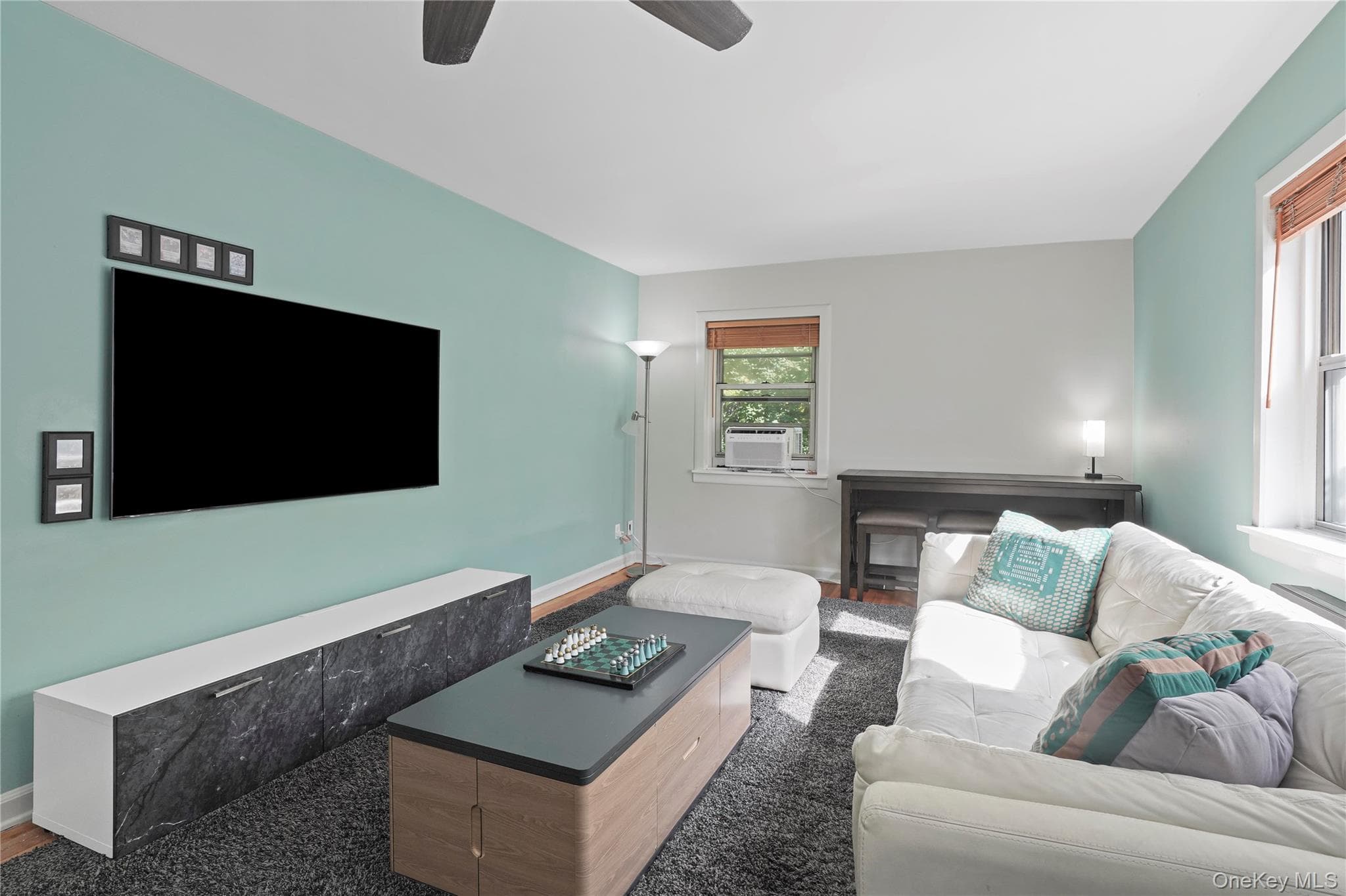 330 S Broadway Unit: D11 thumbnail 11