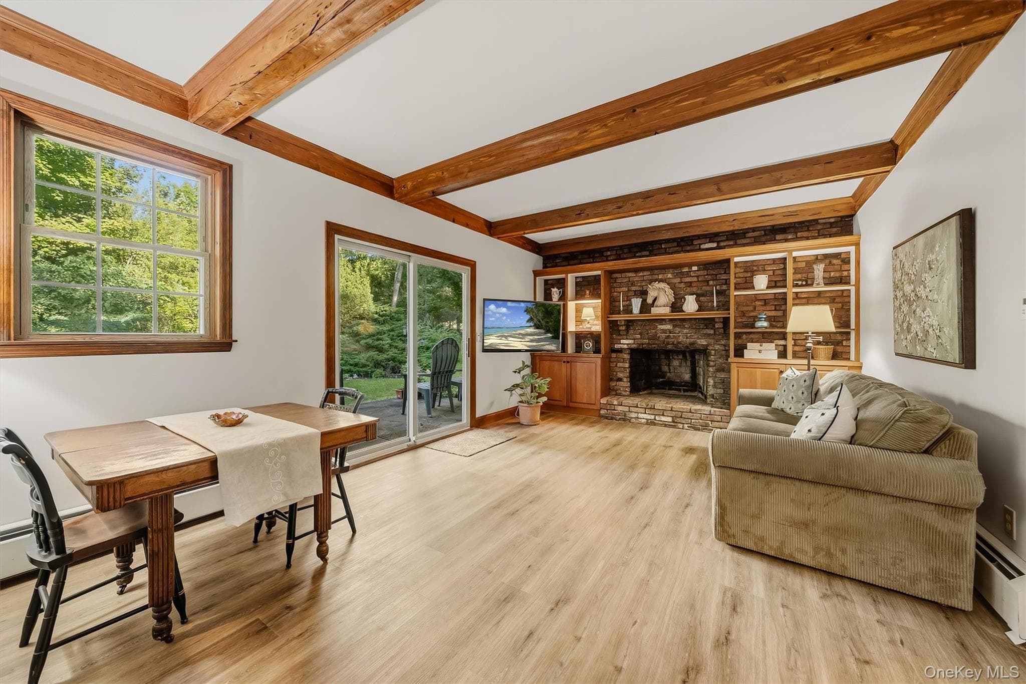 123 Pickerel Road thumbnail 4