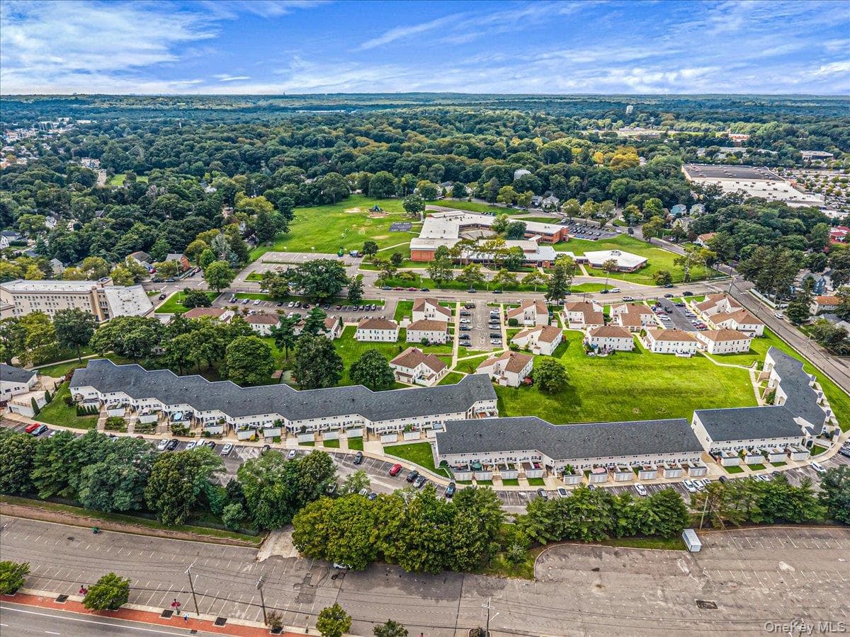 80 Townhouse Road Unit: 80N thumbnail 21