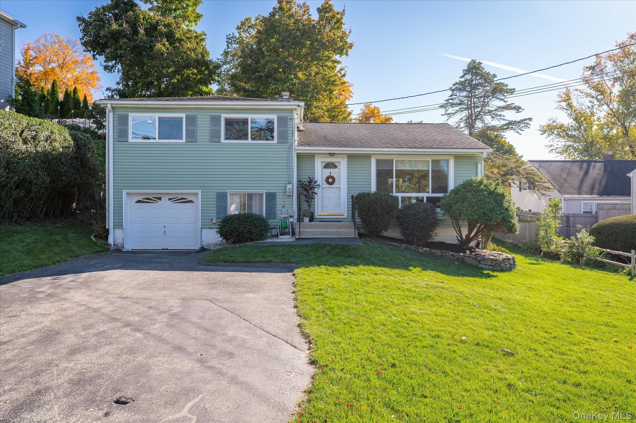 54 High View Terrace, Pleasantville