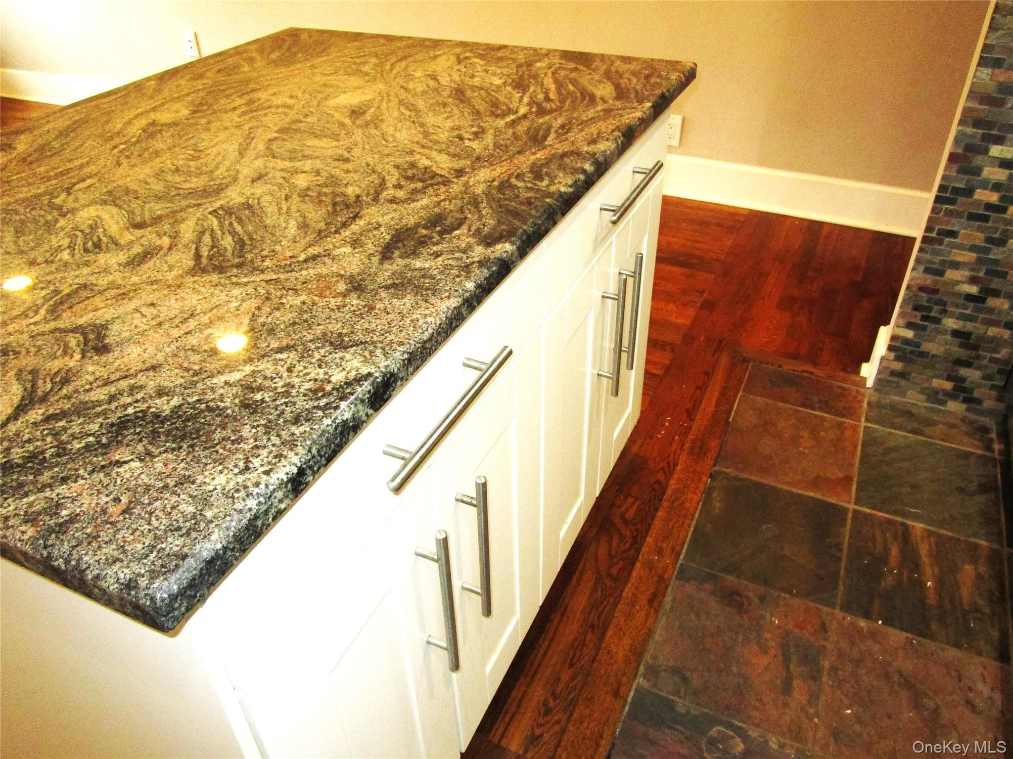 324 Post Avenue Unit: 11-I thumbnail 11