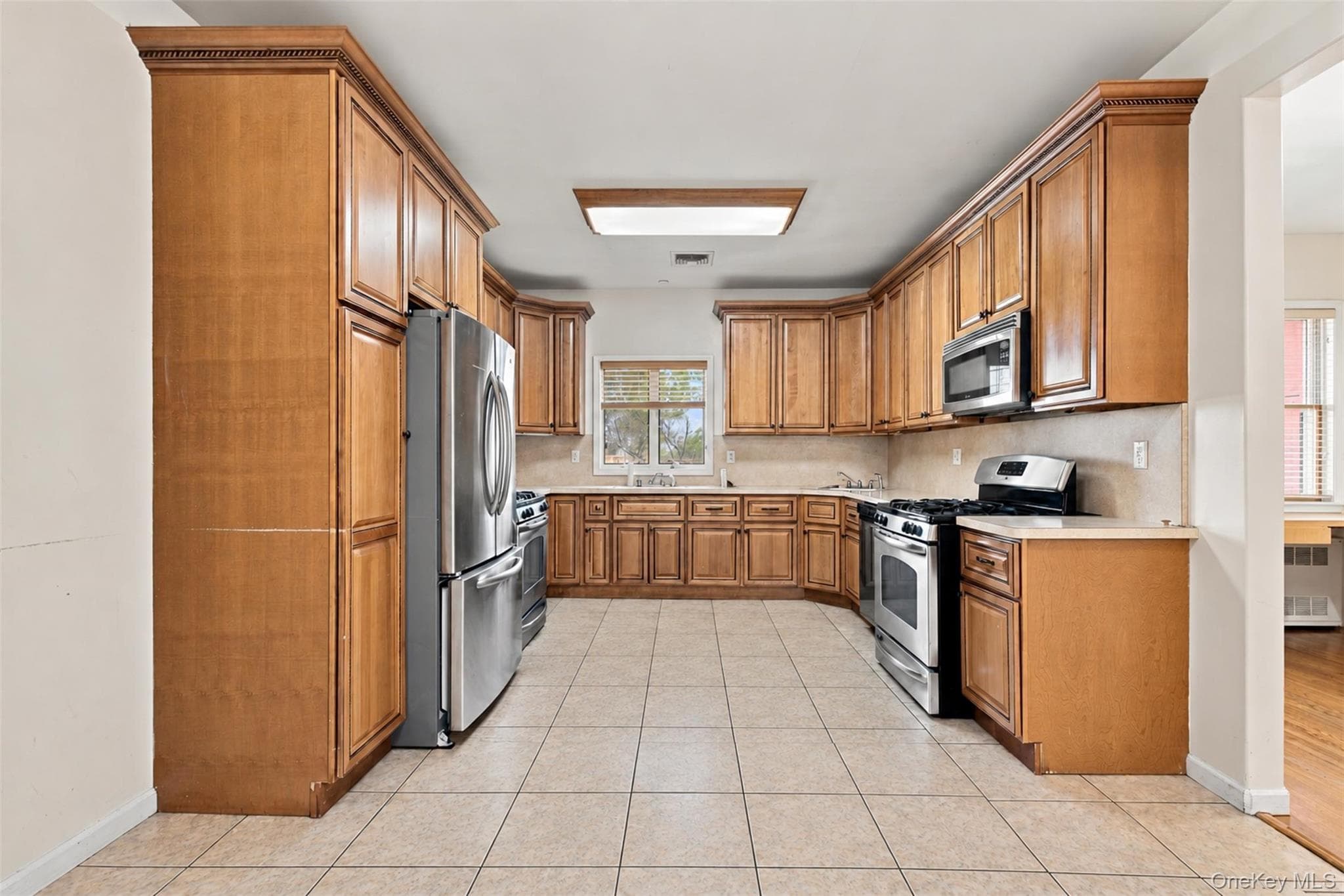 12 Widman Court Unit: 201 thumbnail 7