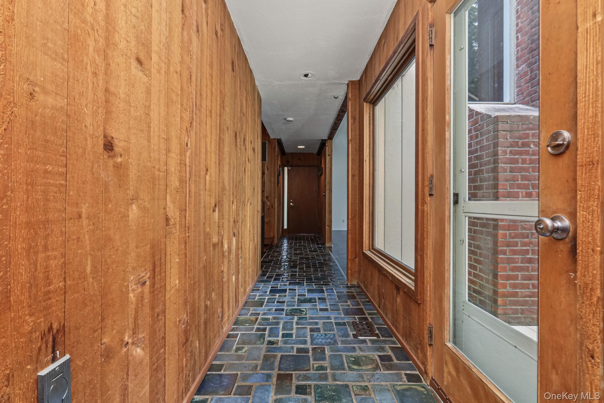 4 Leatherstocking Lane thumbnail 10
