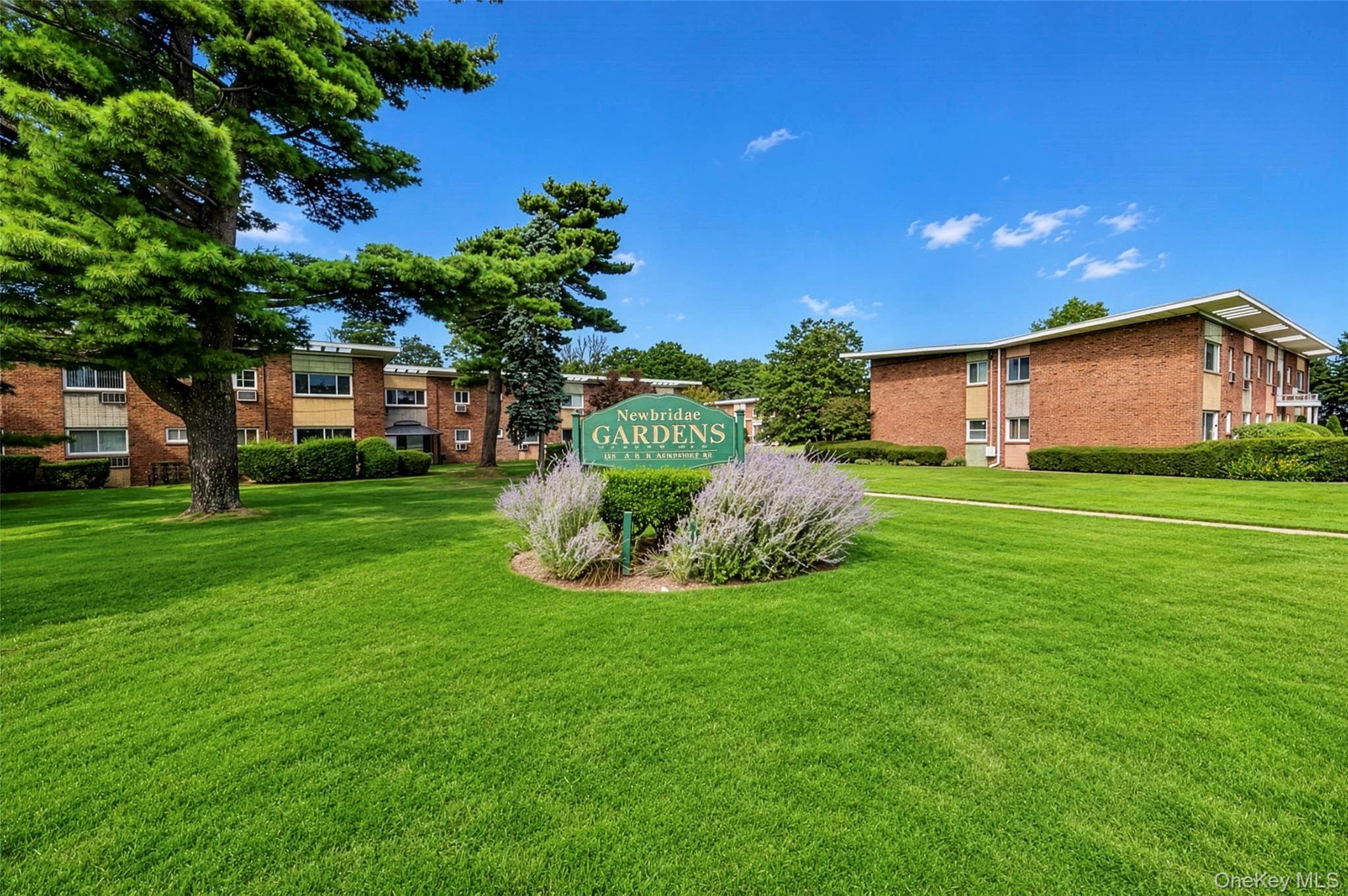 263 N Newbridge Road thumbnail 17