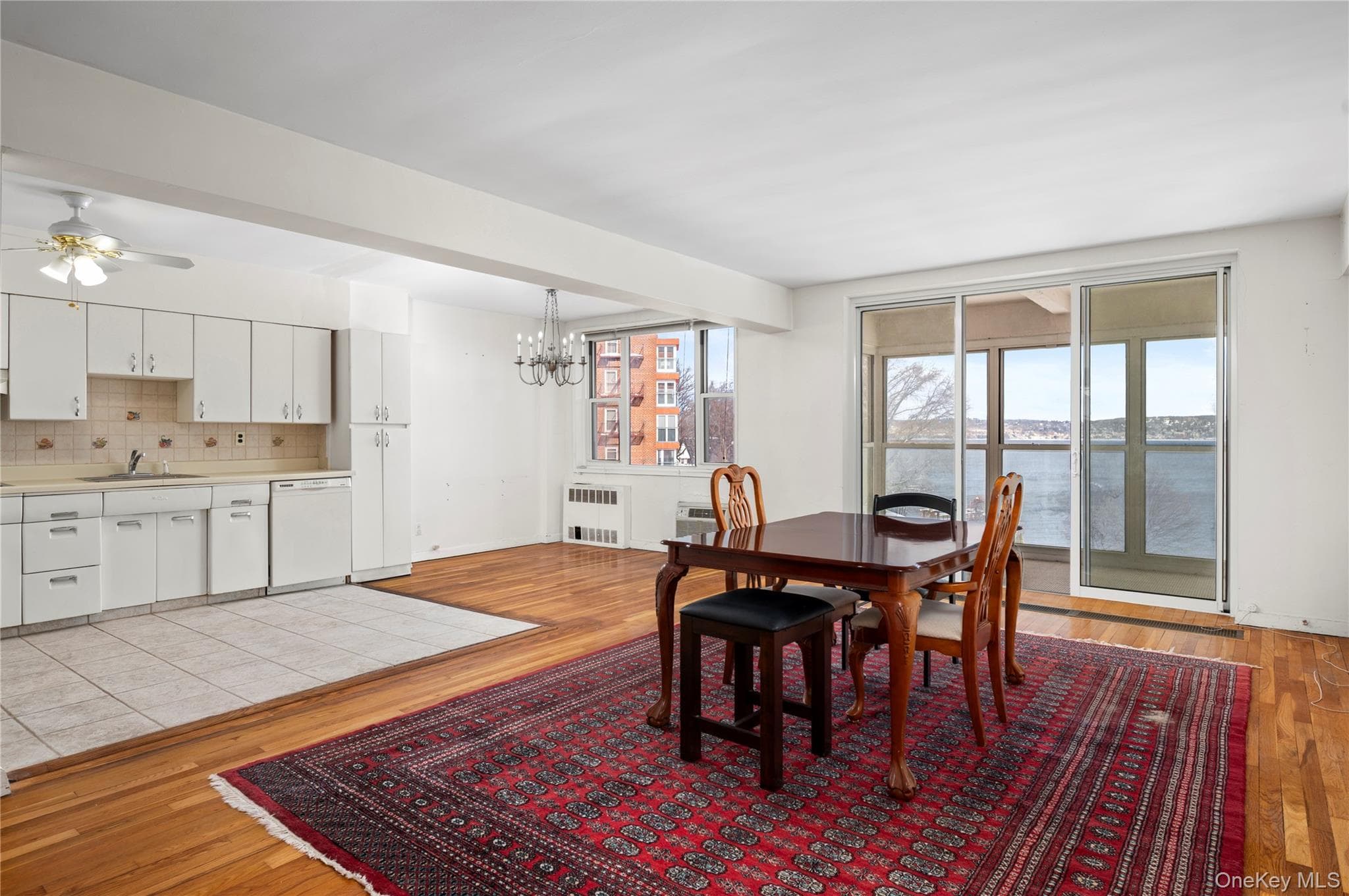 4 Salisbury Point Unit: 4A thumbnail 12