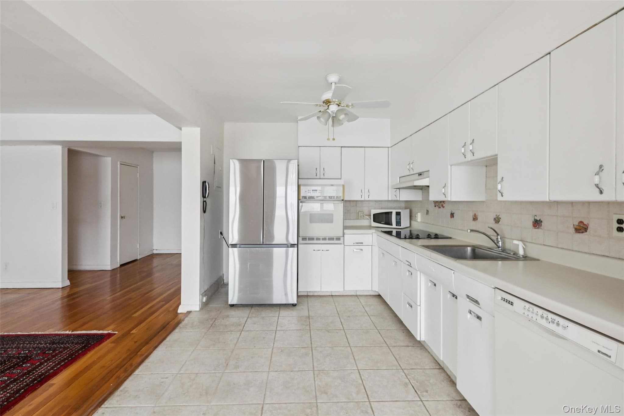 4 Salisbury Point Unit: 4A thumbnail 16