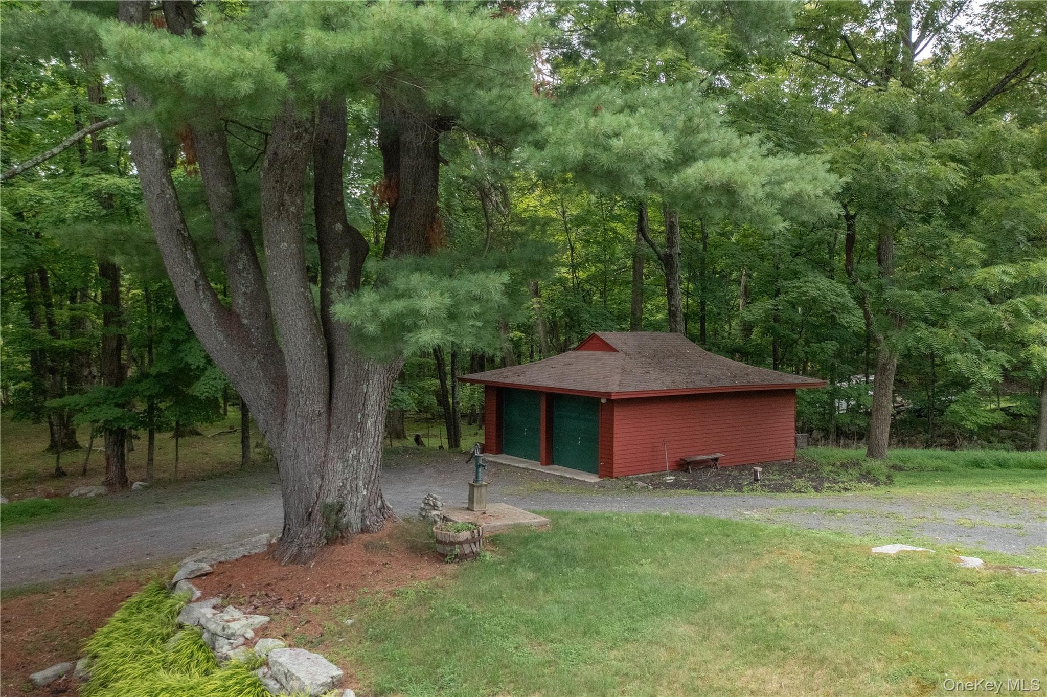 52 Camp Ridge Road thumbnail 39