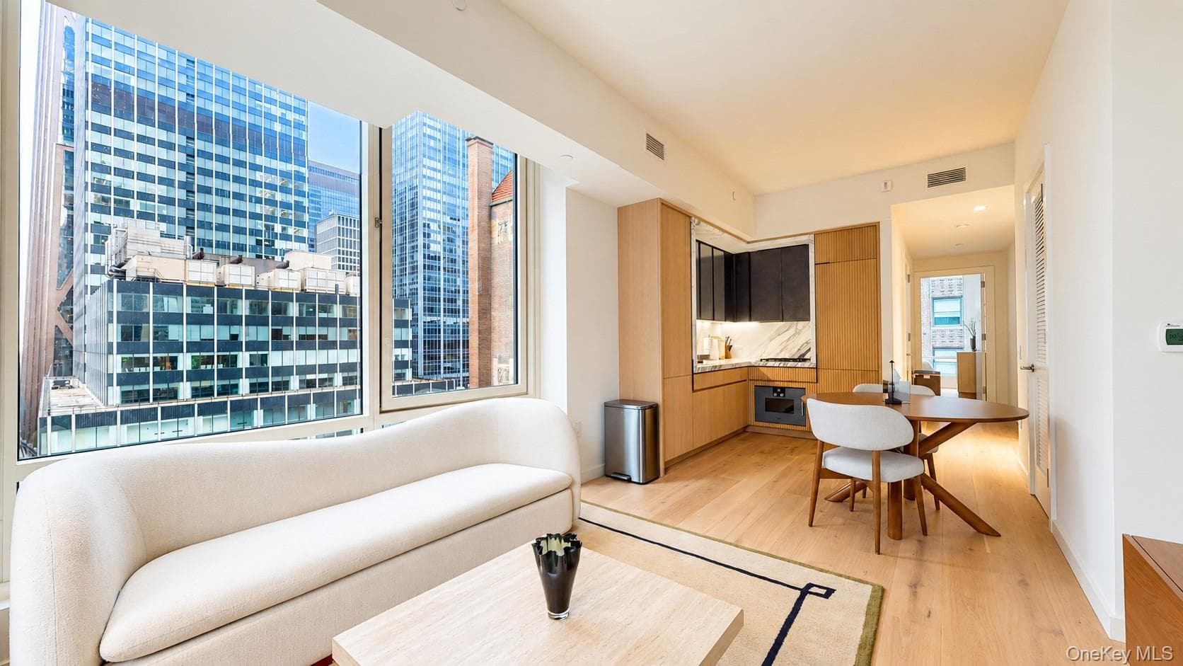135 E 47th Street Unit: 22F thumbnail 16