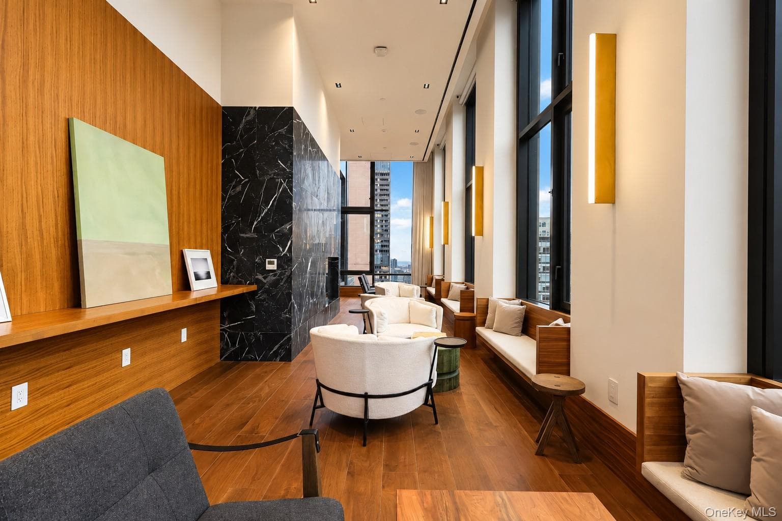 135 E 47th Street Unit: 22F thumbnail 32