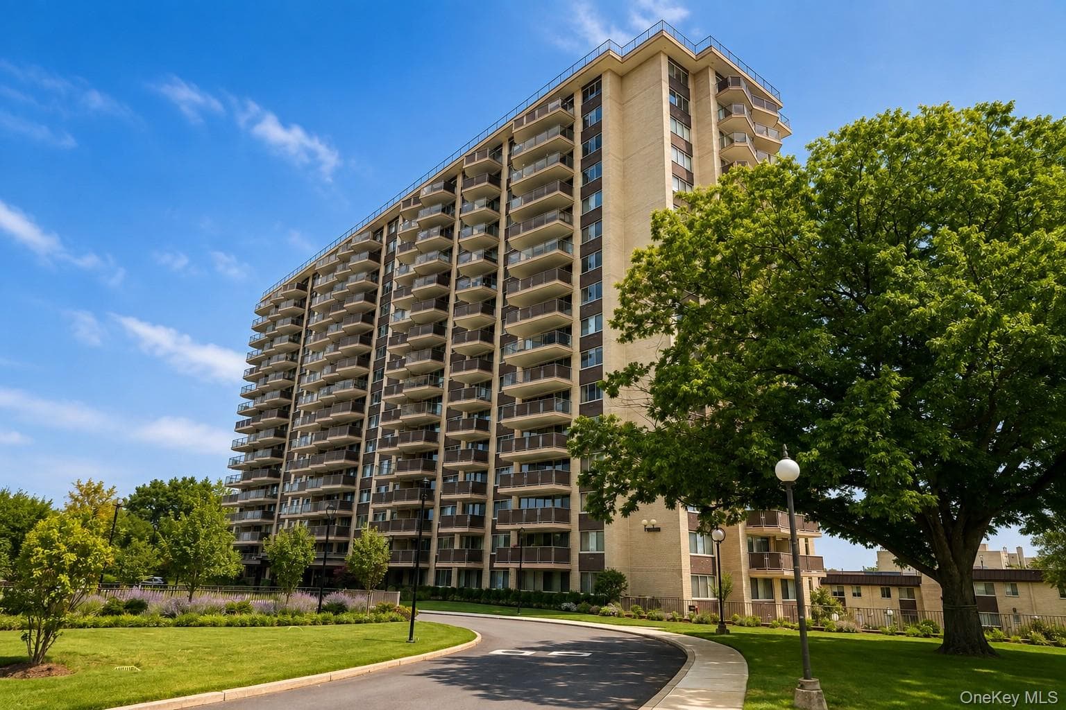 18-15 215th Street Unit: 2L thumbnail 2