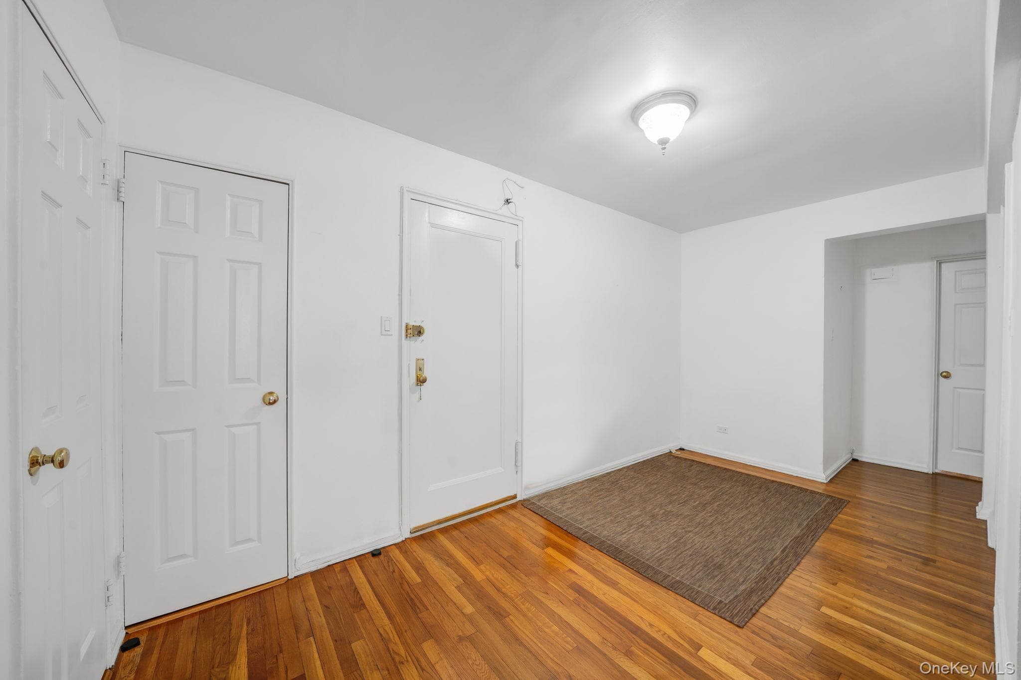 83-85 Woodhaven Boulevard Unit: 3L thumbnail 5