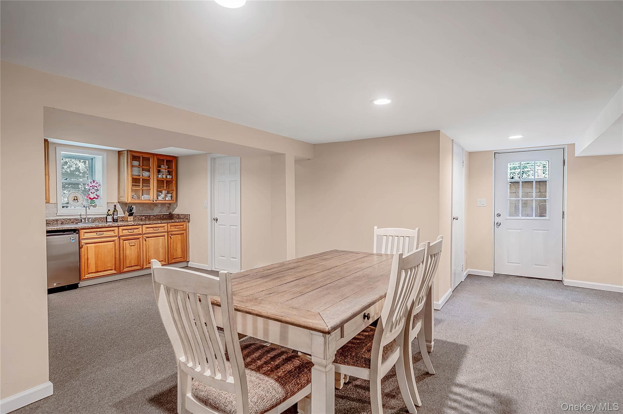 10 Williamsburg Drive thumbnail 18