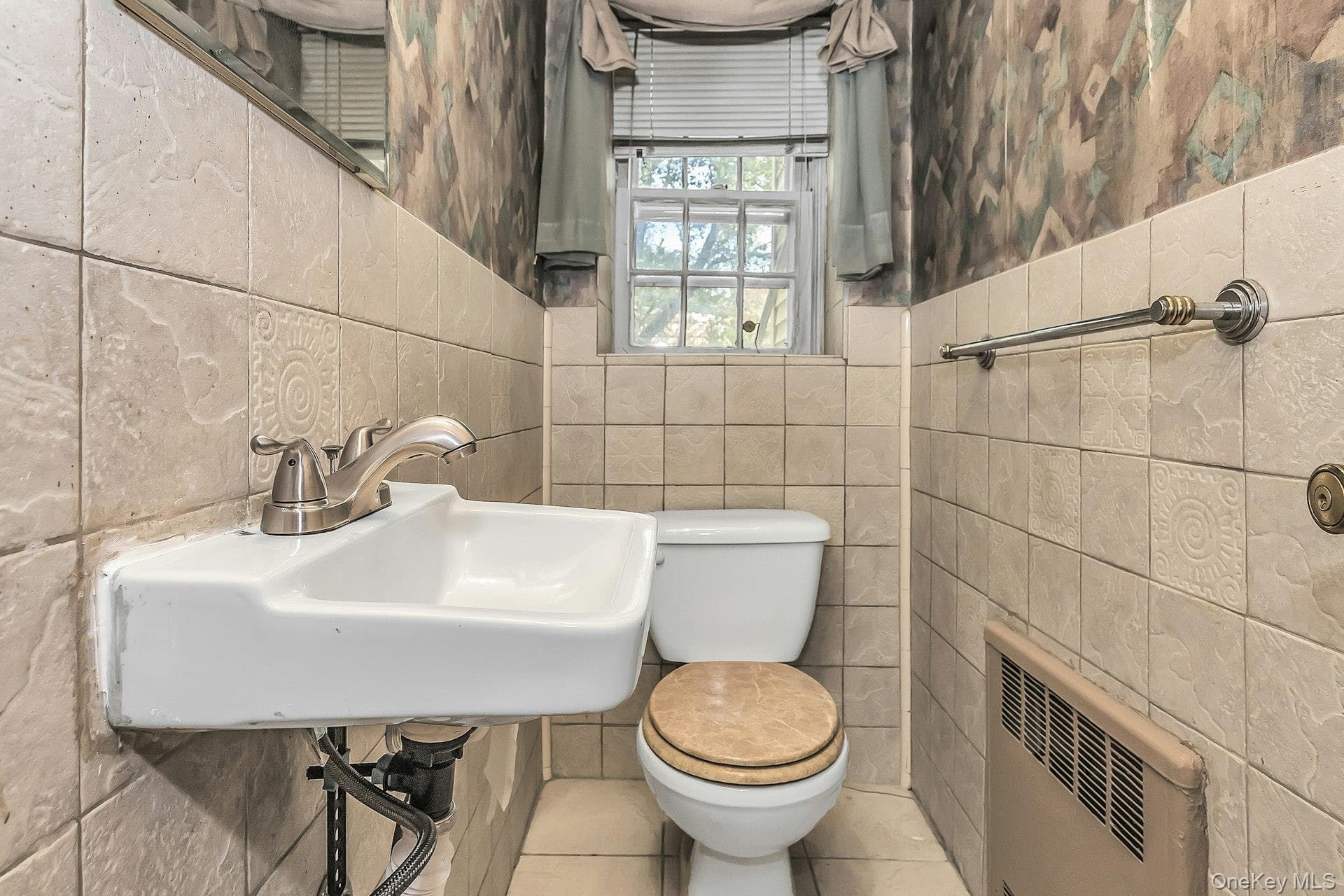 915 Glenwood Road thumbnail 15