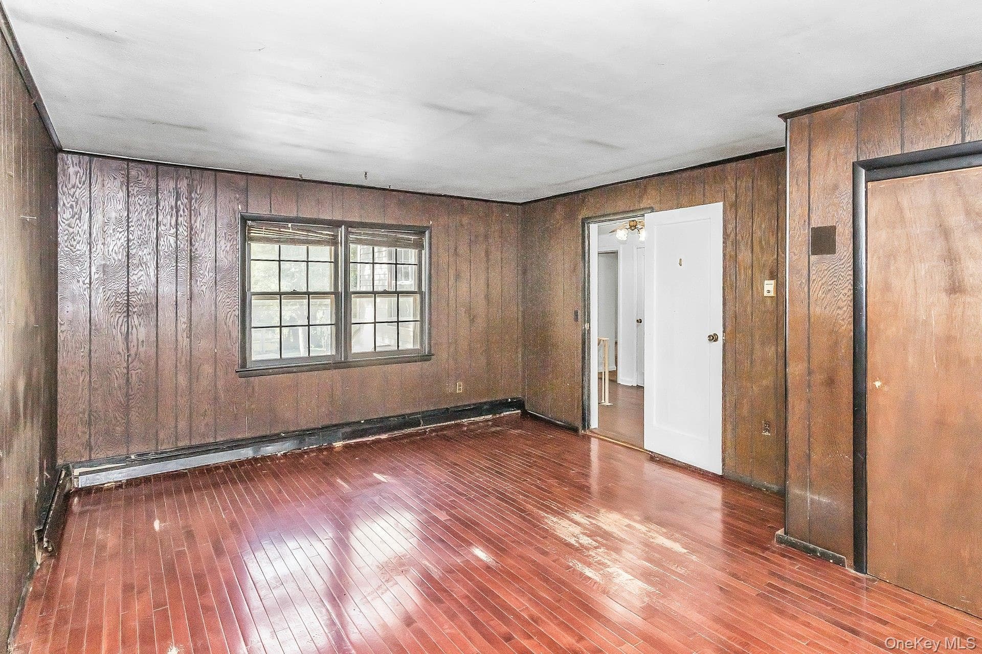 915 Glenwood Road thumbnail 20