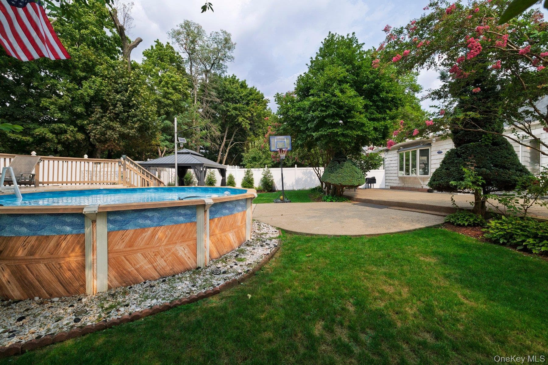 791 Cornwell Avenue thumbnail 29