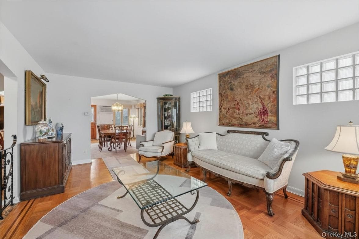 2324 Westervelt Avenue thumbnail 6