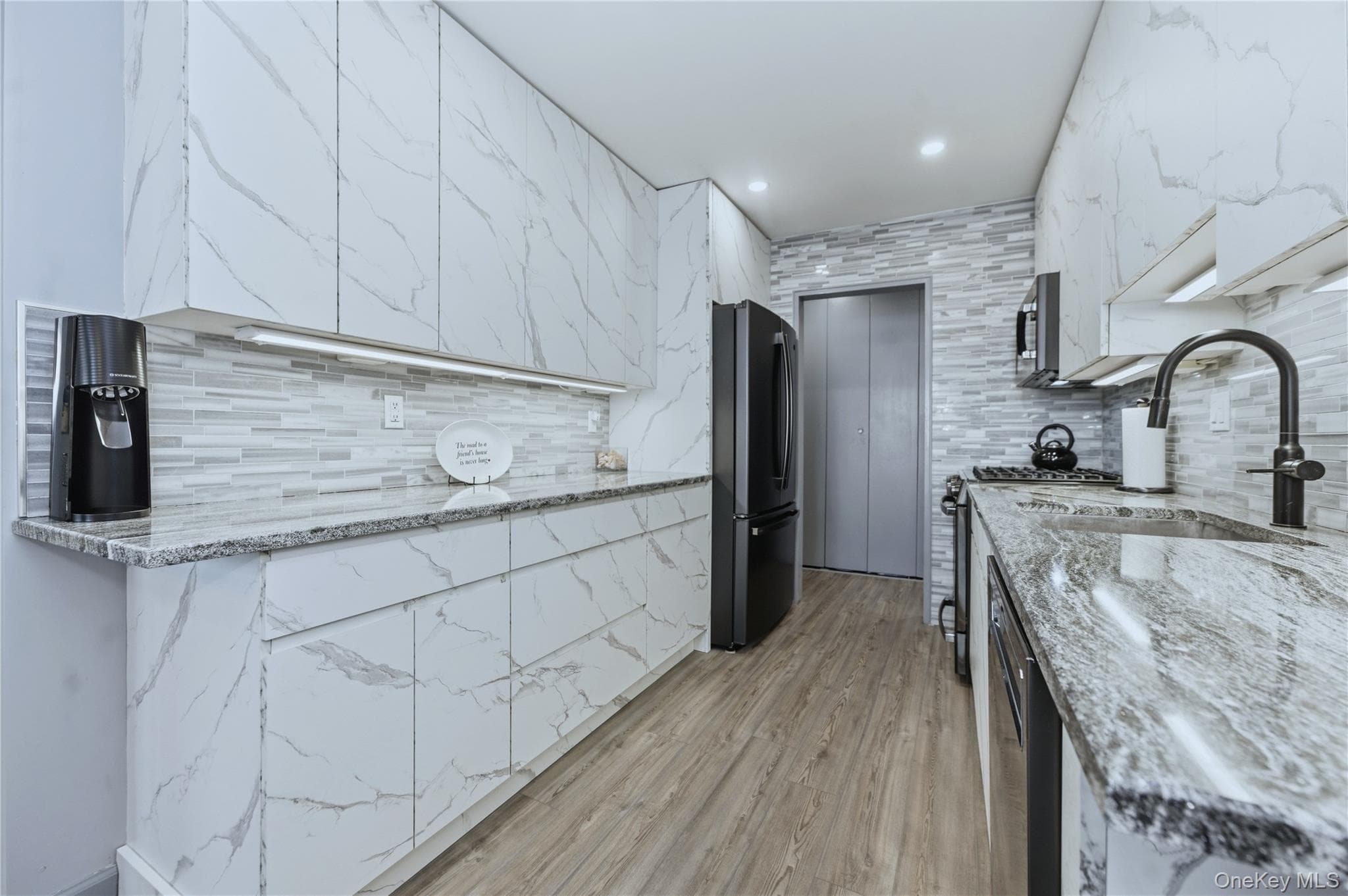 522 Shore Road Rd Unit: 2AA thumbnail 12