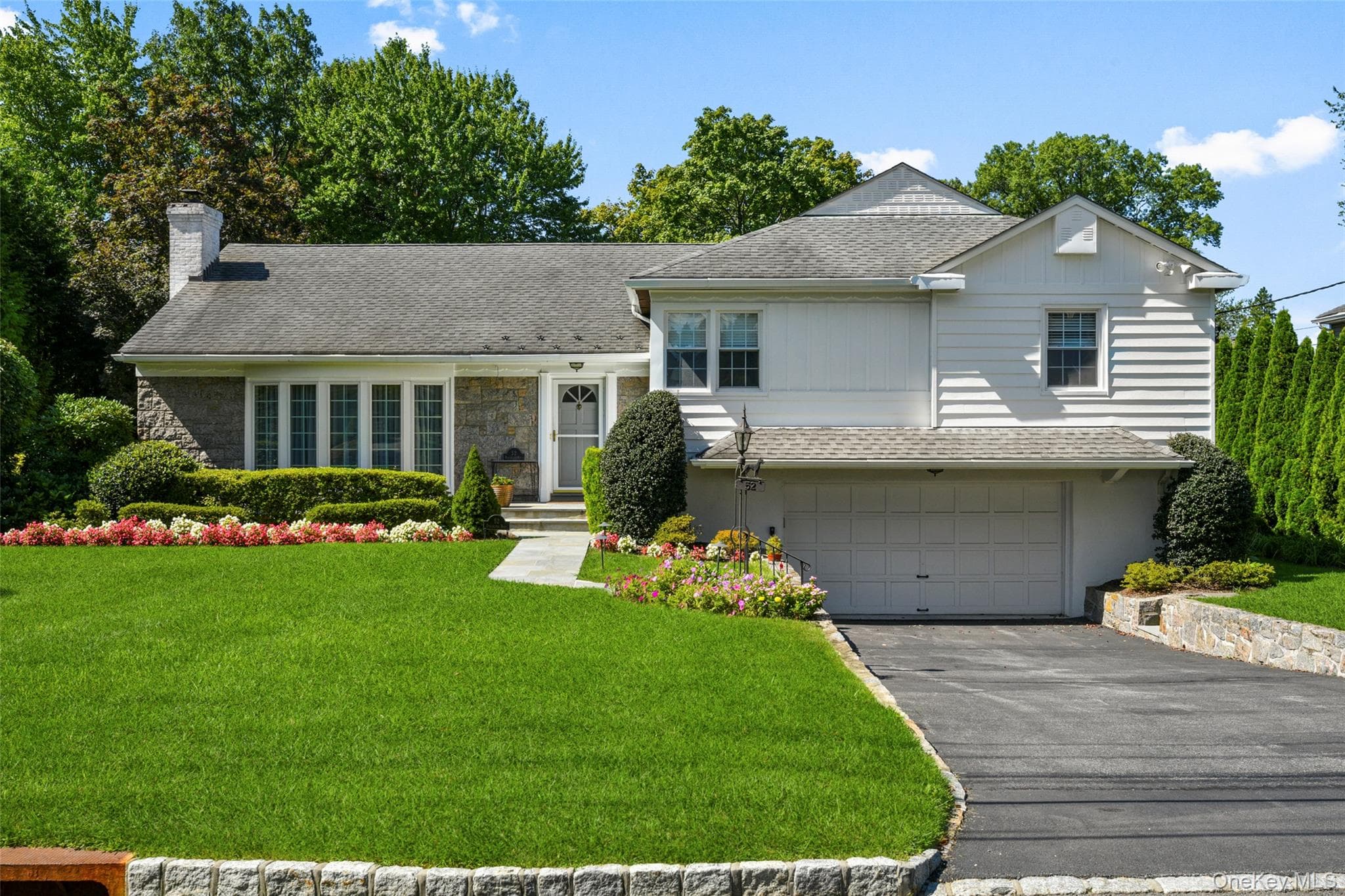 52 Dorchester Road, Scarsdale