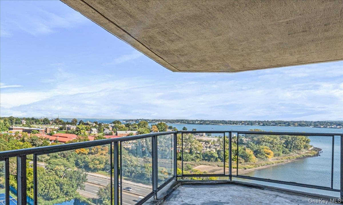 17-85 215th Street Unit: 11N thumbnail 9