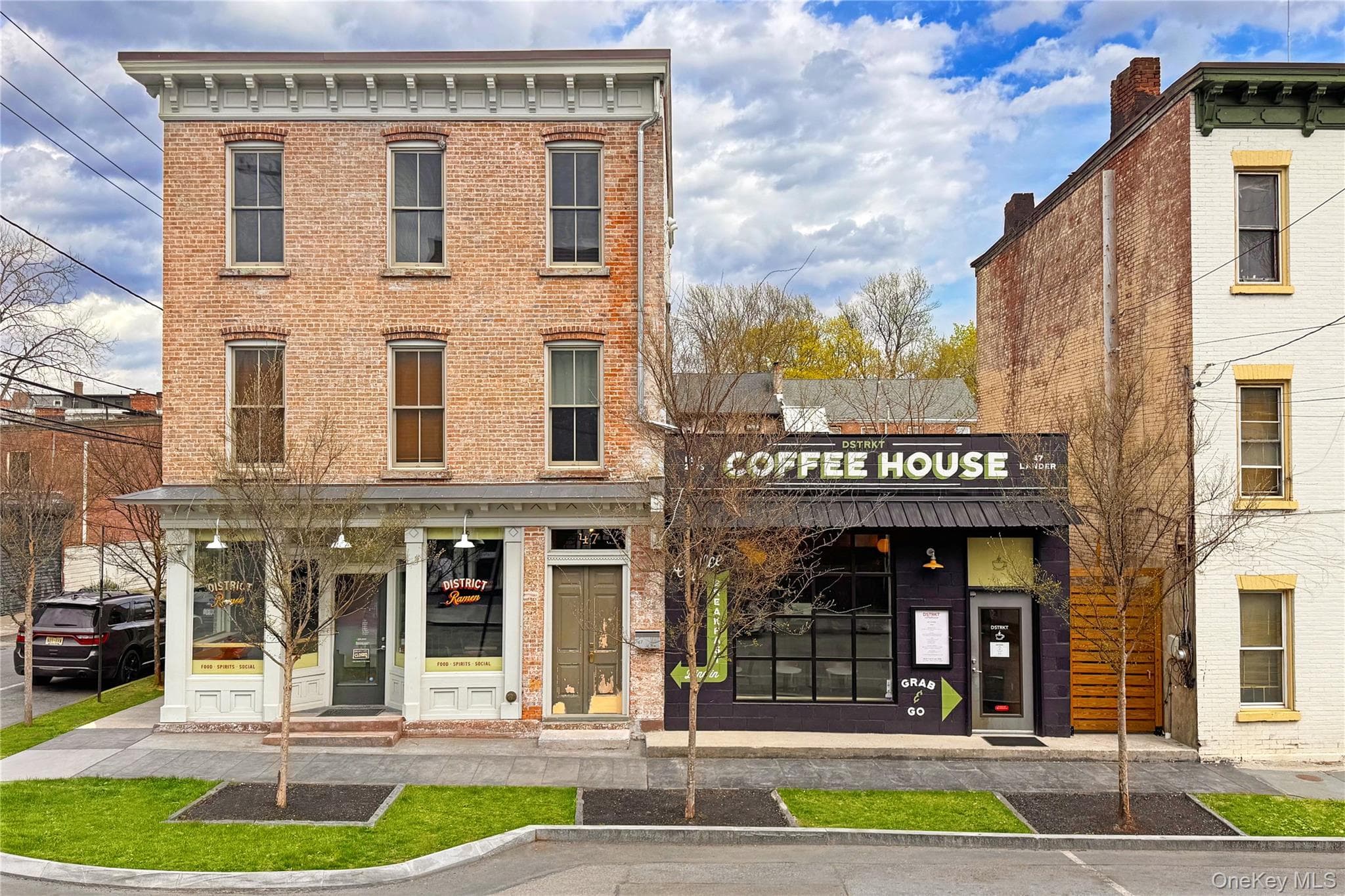 47 Lander Street photo 1