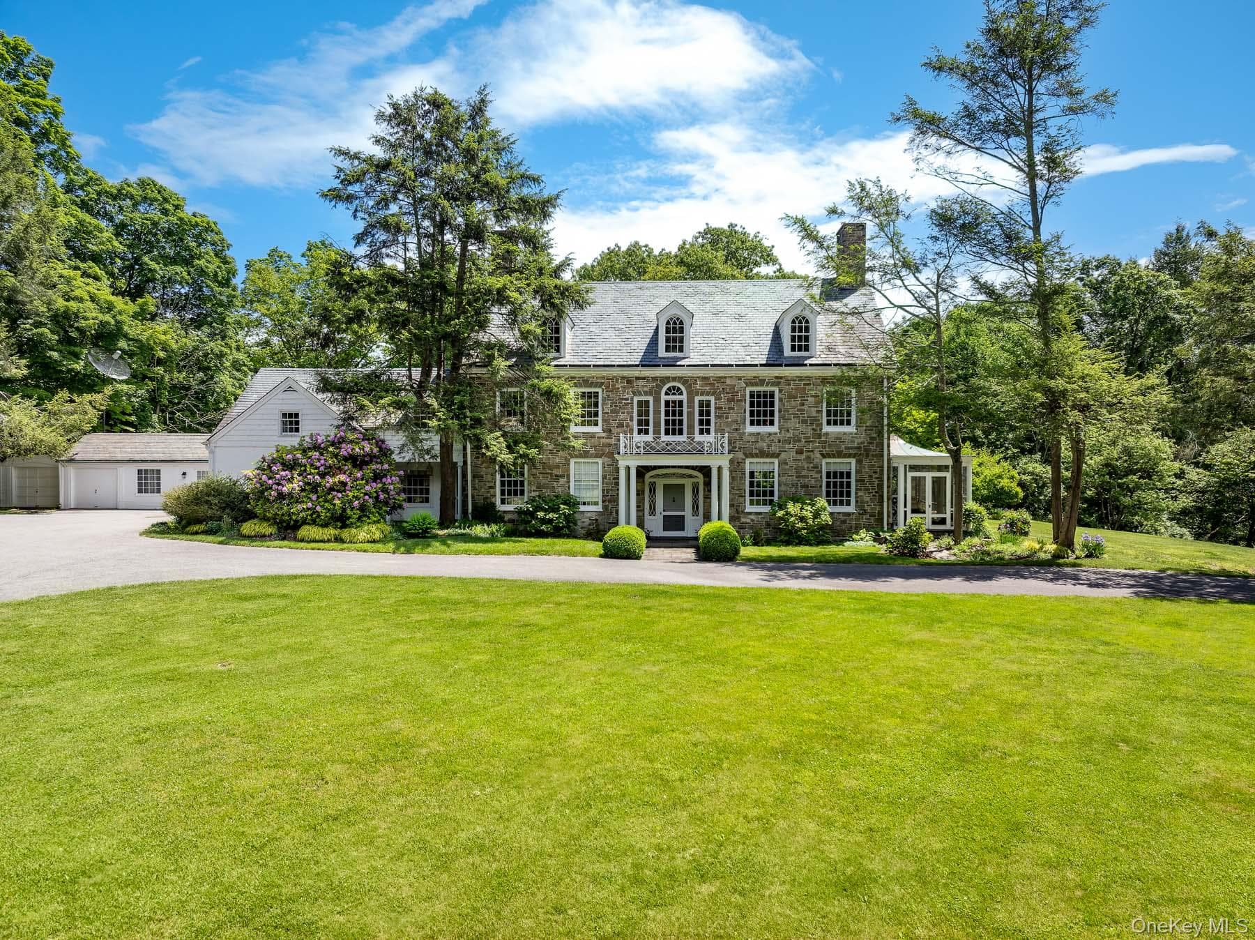 11 Fostertown Road, Balmville