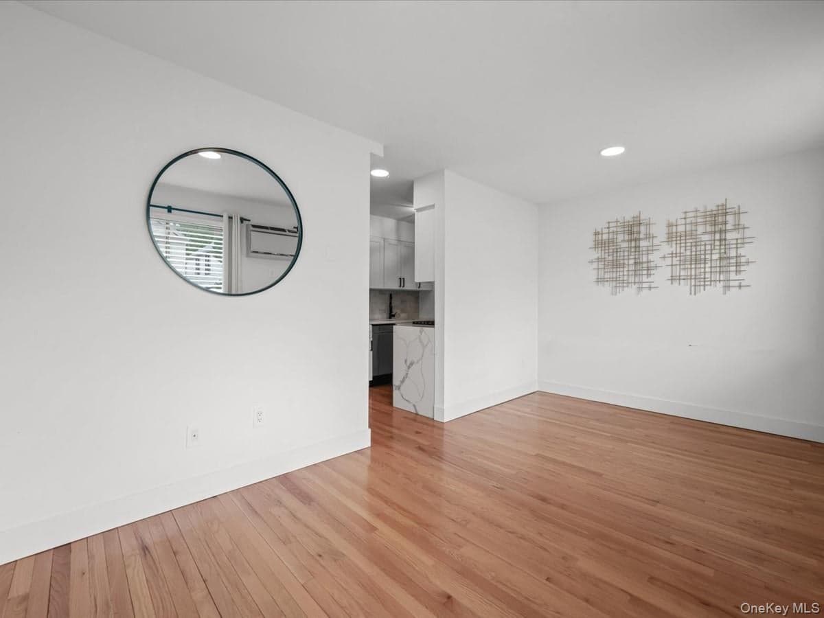 120-03 9th Avenue thumbnail 23