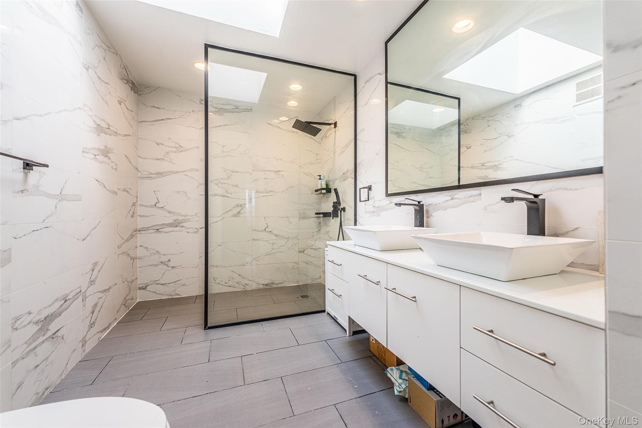 12012 Riviera Court Unit: 20B thumbnail 12