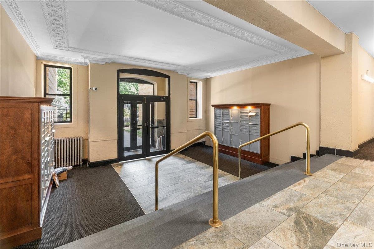 83-52 Talbot Street Unit: 6H thumbnail 4