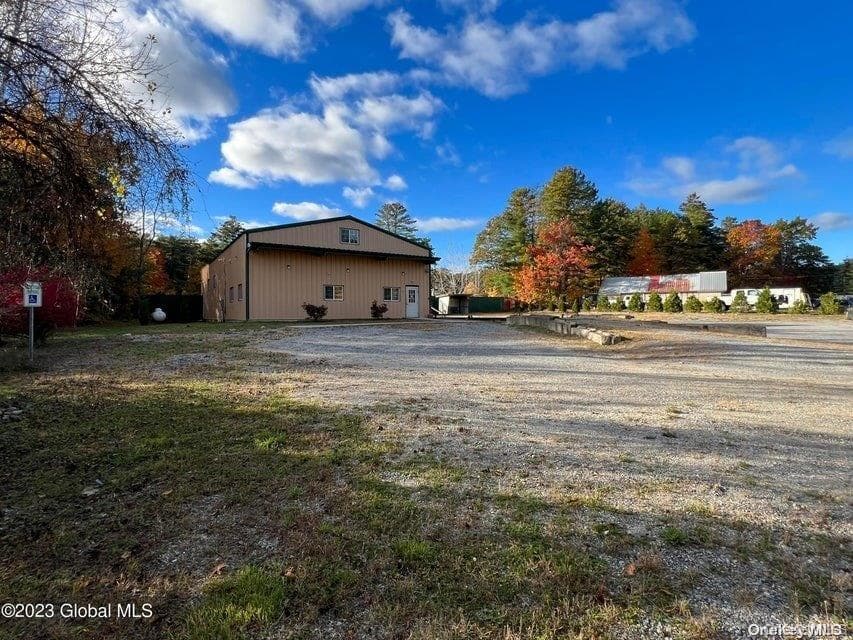 15 Pasco Avenue thumbnail 4