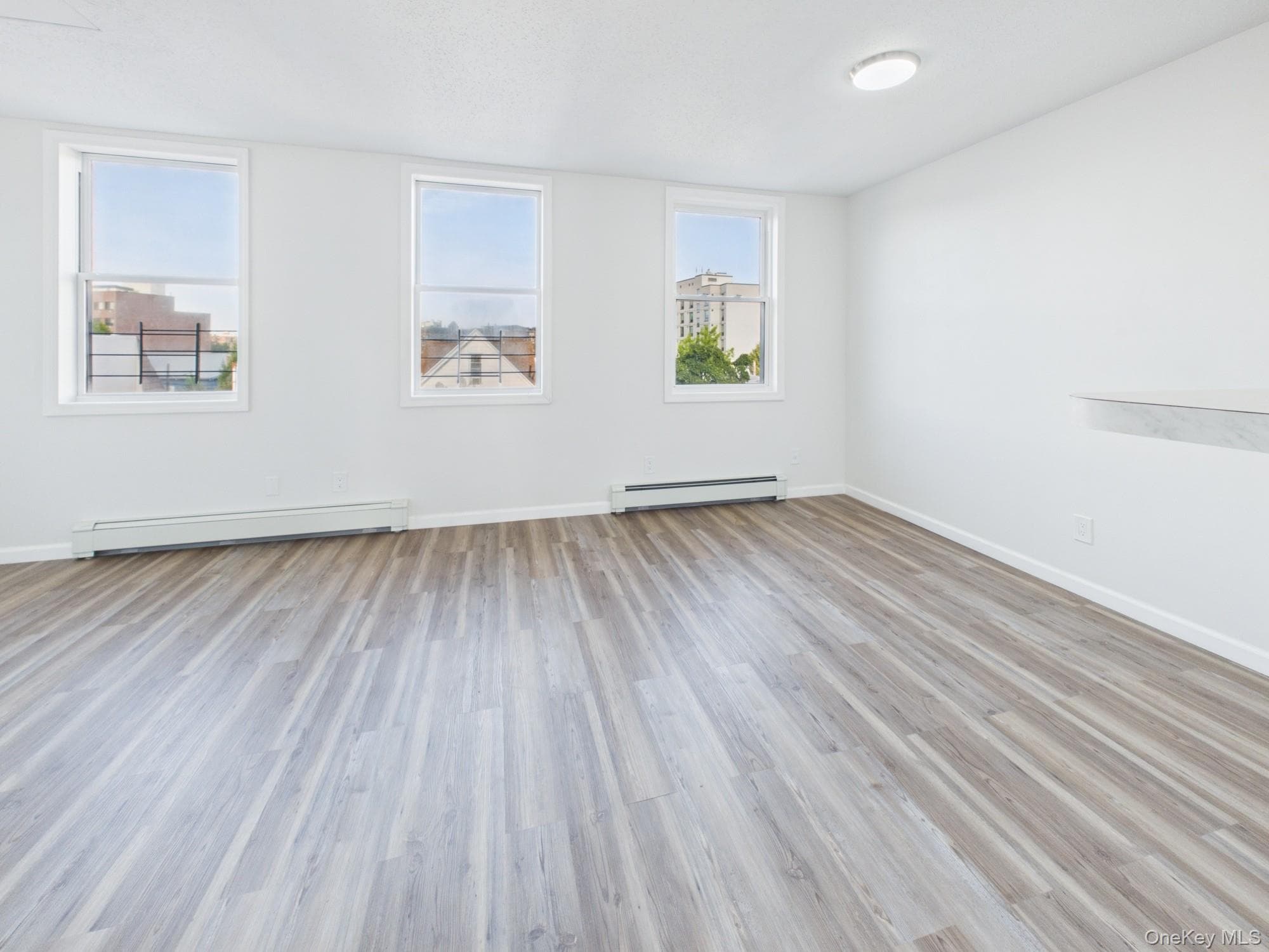 1222 Vyse Avenue thumbnail 7