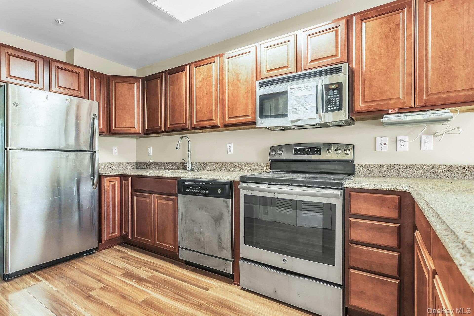 1128 Willow Lane thumbnail 8