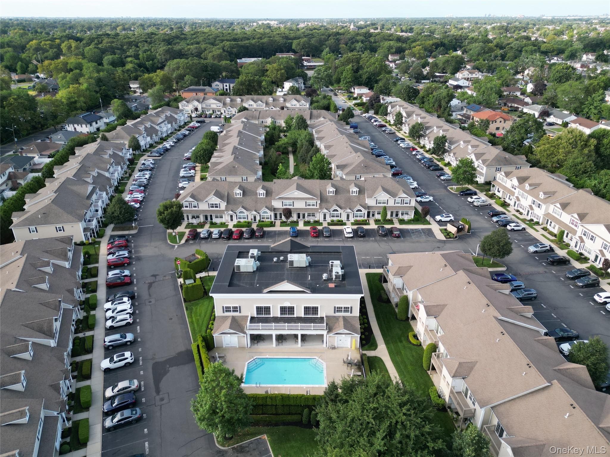 1128 Willow Lane thumbnail 2