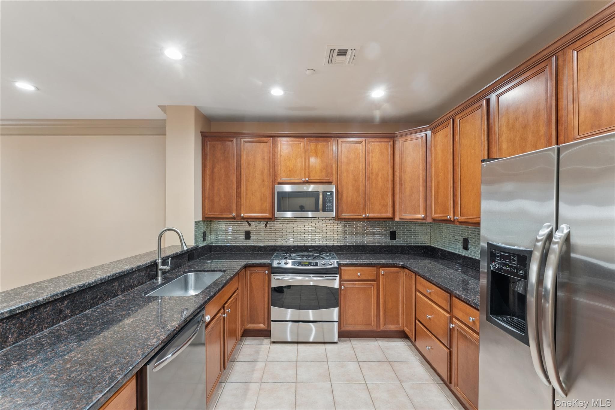 17 Strangford Court Unit: 109 thumbnail 8