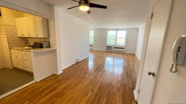 63-11 Queens Boulevard Unit: E17 thumbnail 3