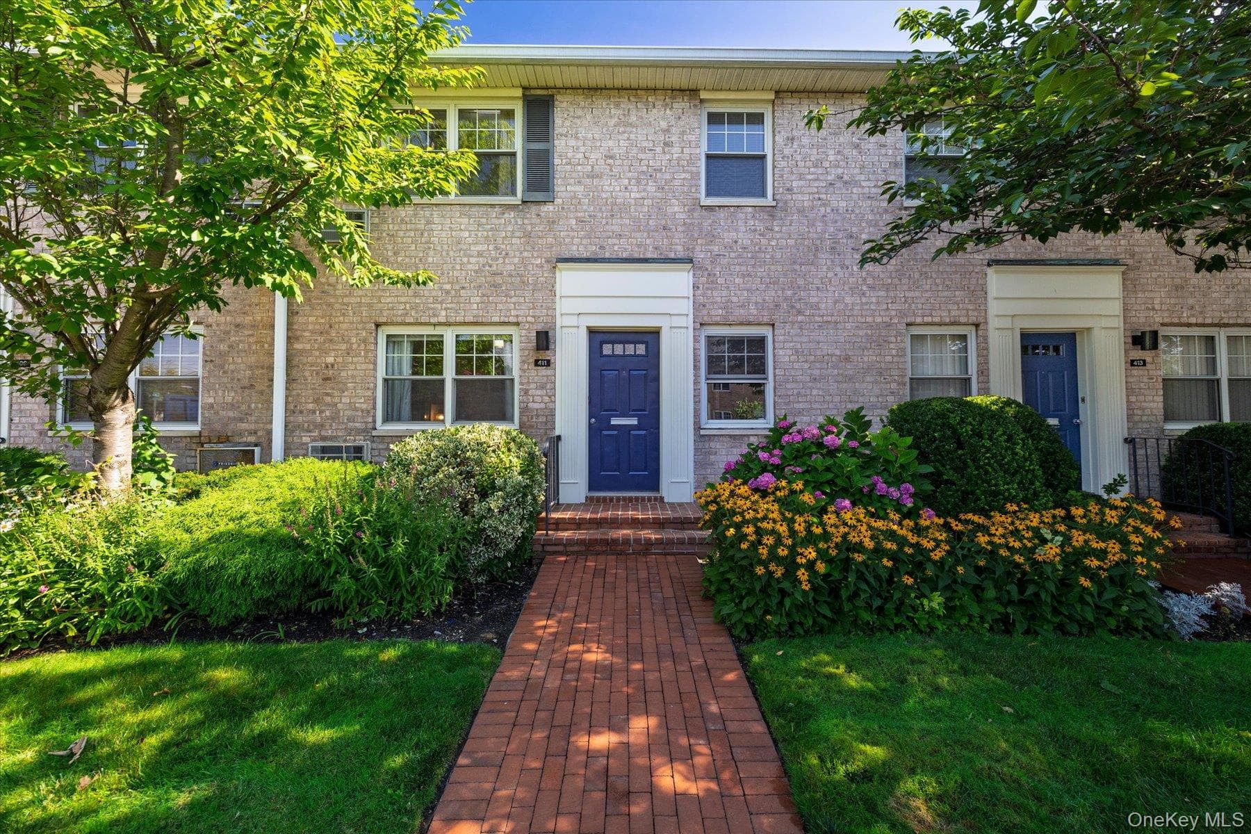 411 Merrick Road Unit: A thumbnail 4