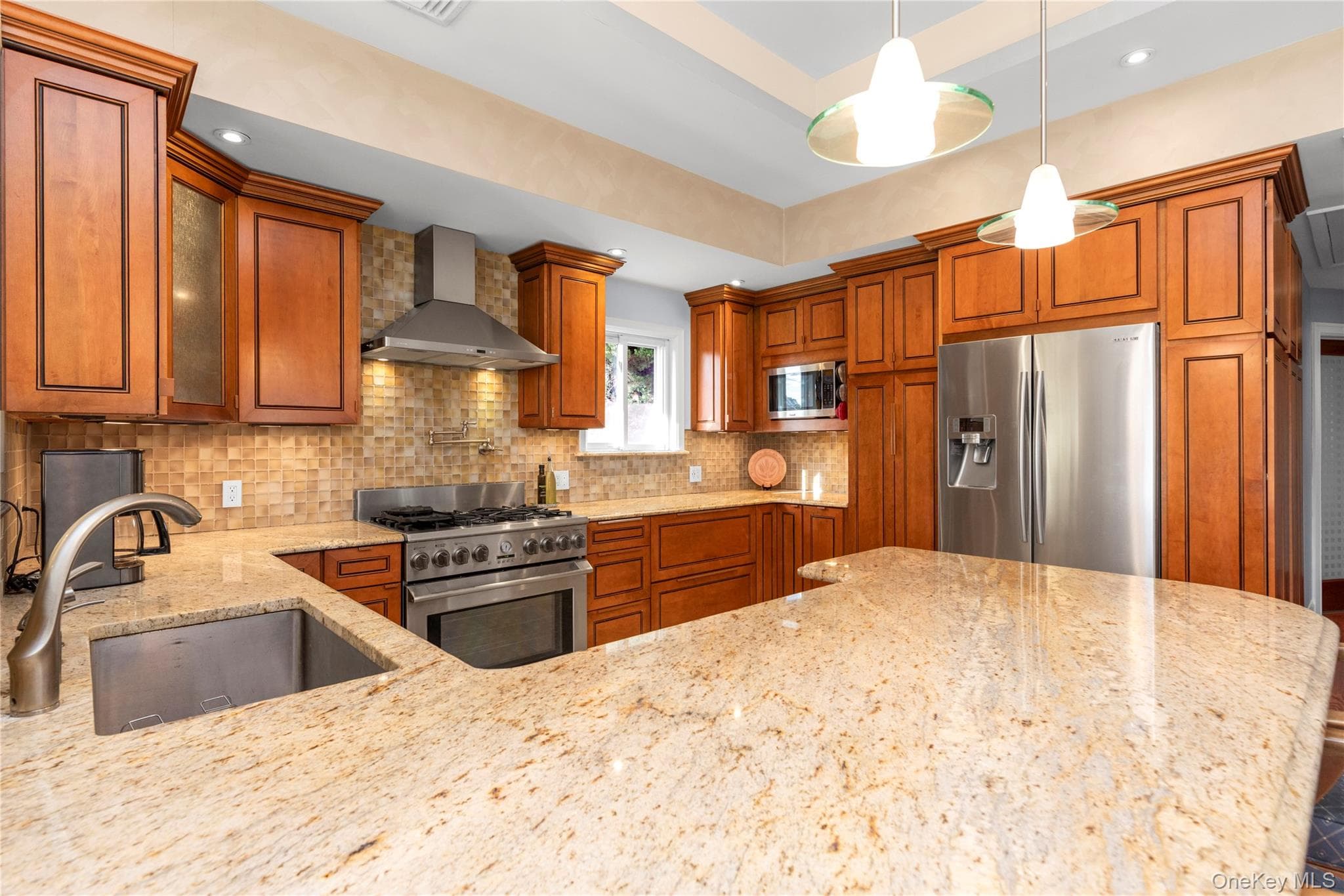 1 Glenwood Avenue Unit: A thumbnail 9