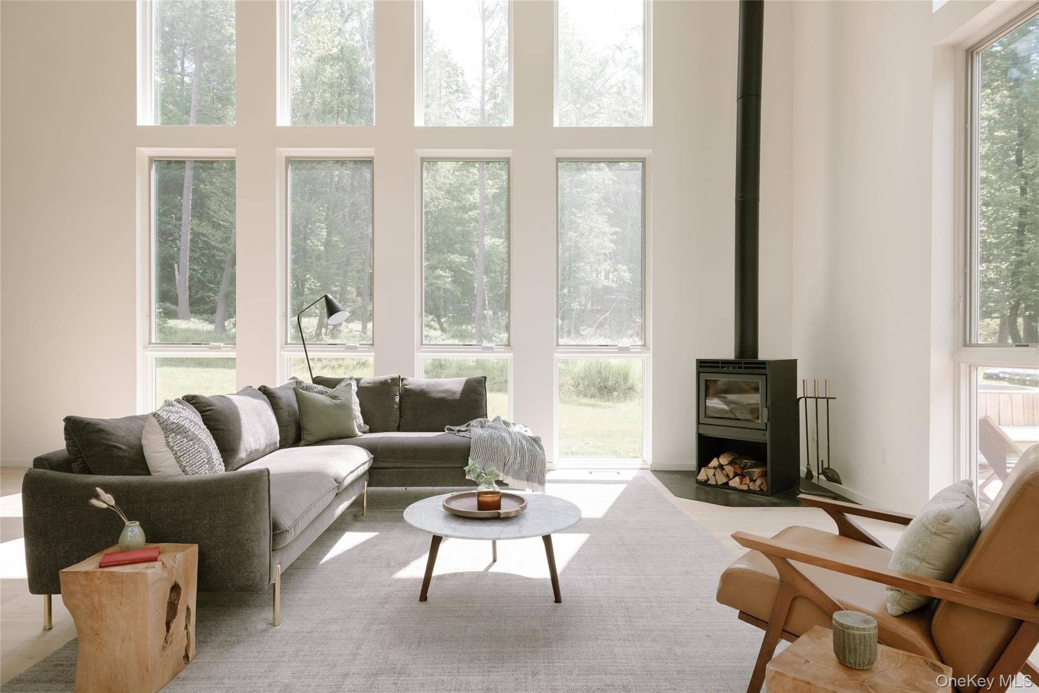 596 Perry Road thumbnail 2